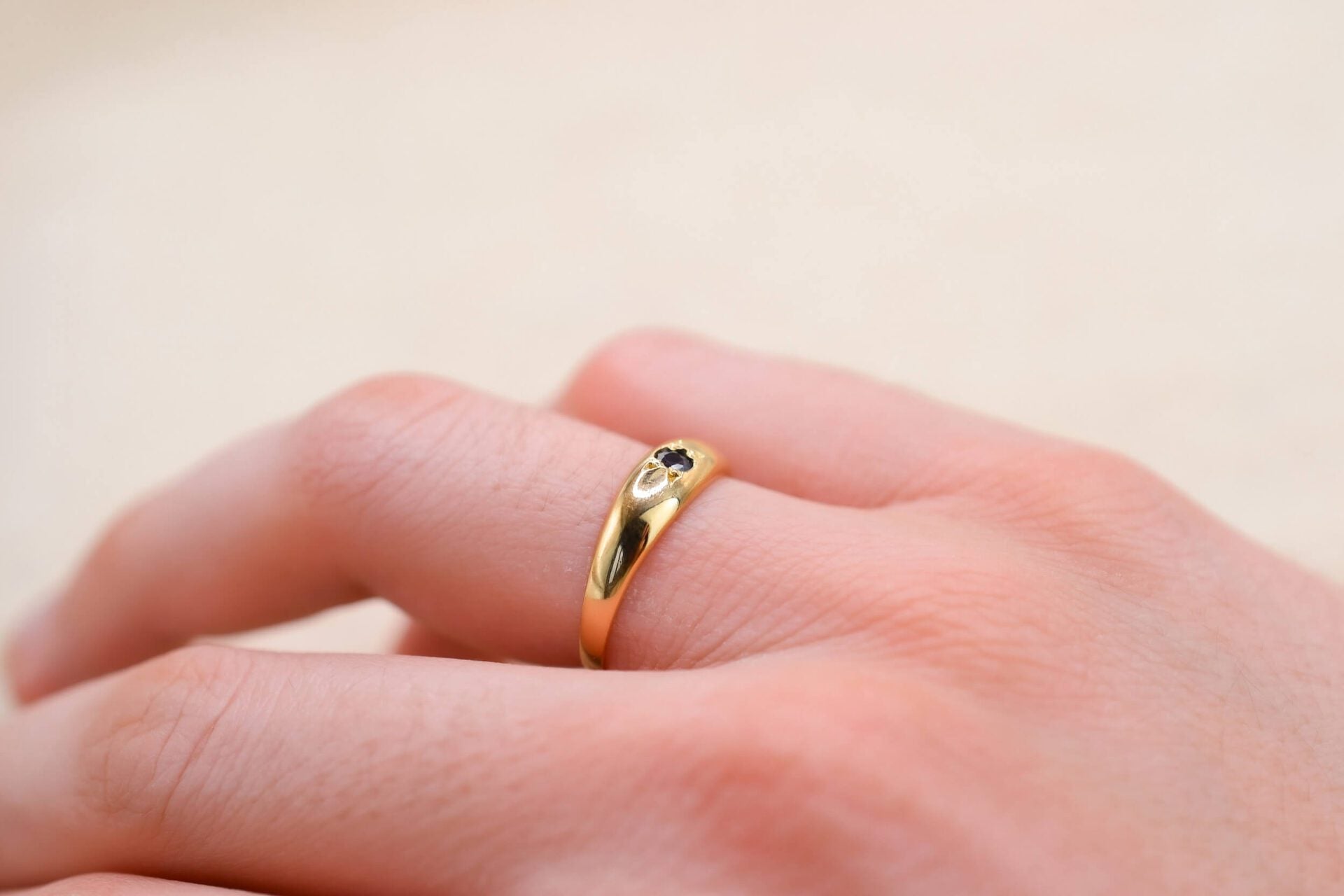 Bague Jonc Saphir étoilé