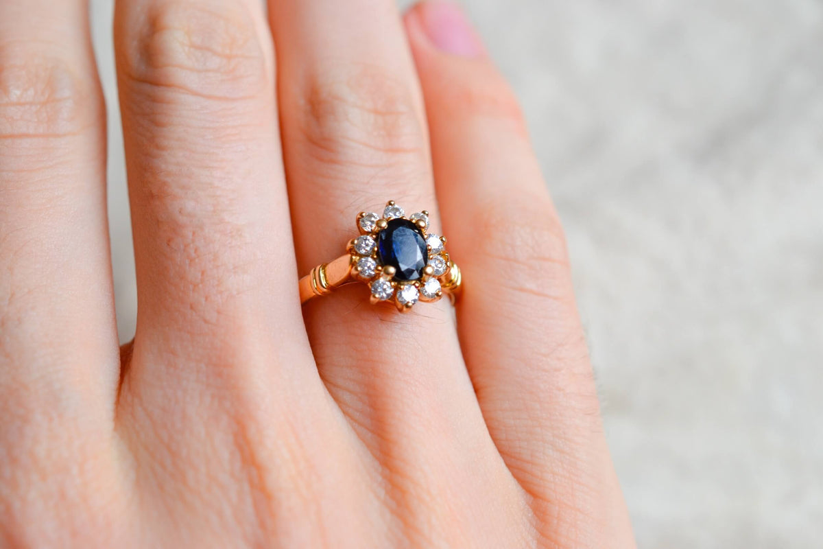 Bague Marguerite Saphir 10 Oxydes 9K
