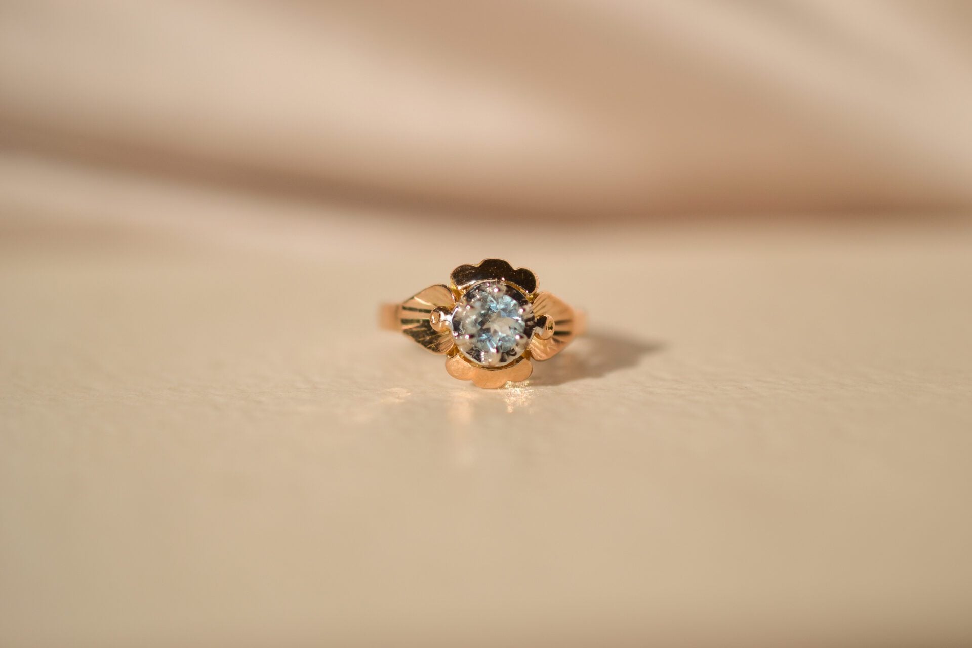 Bague Fleur Topaze