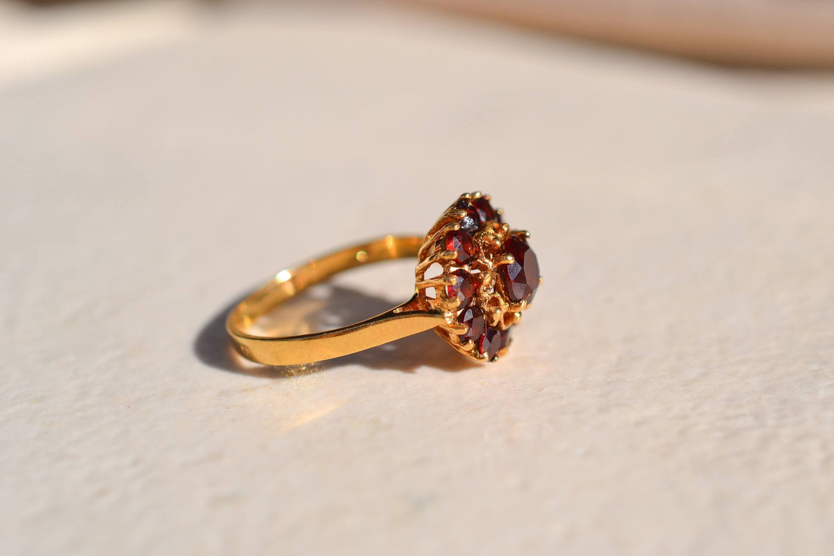Bague Marguerite Grenats