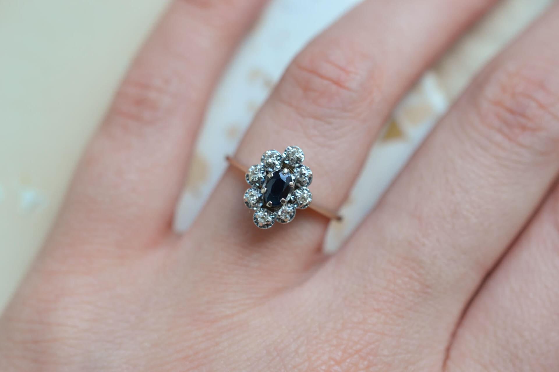 Marguerite Saphir et Diamants Or blanc