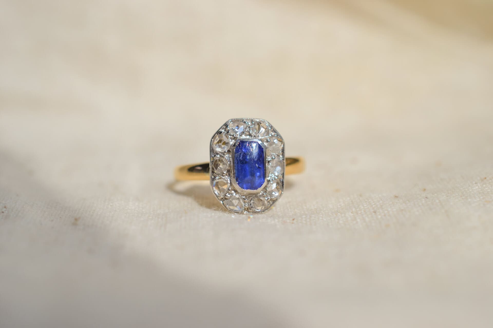 Marguerite octogonale Saphir et Diamants