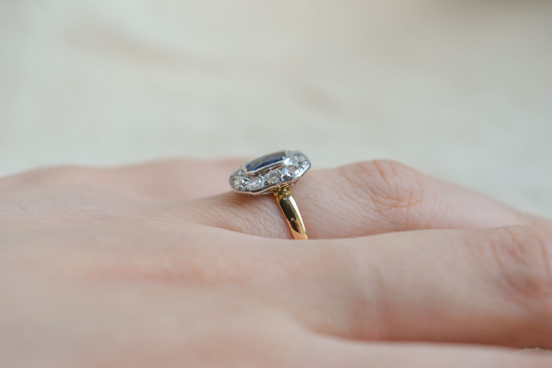 Marguerite octogonale Saphir et Diamants