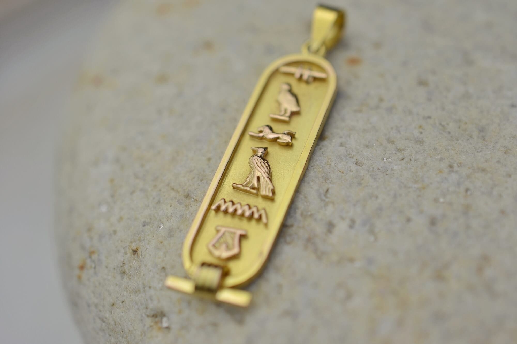 Pendentif Cartouche Hiéroglyphes