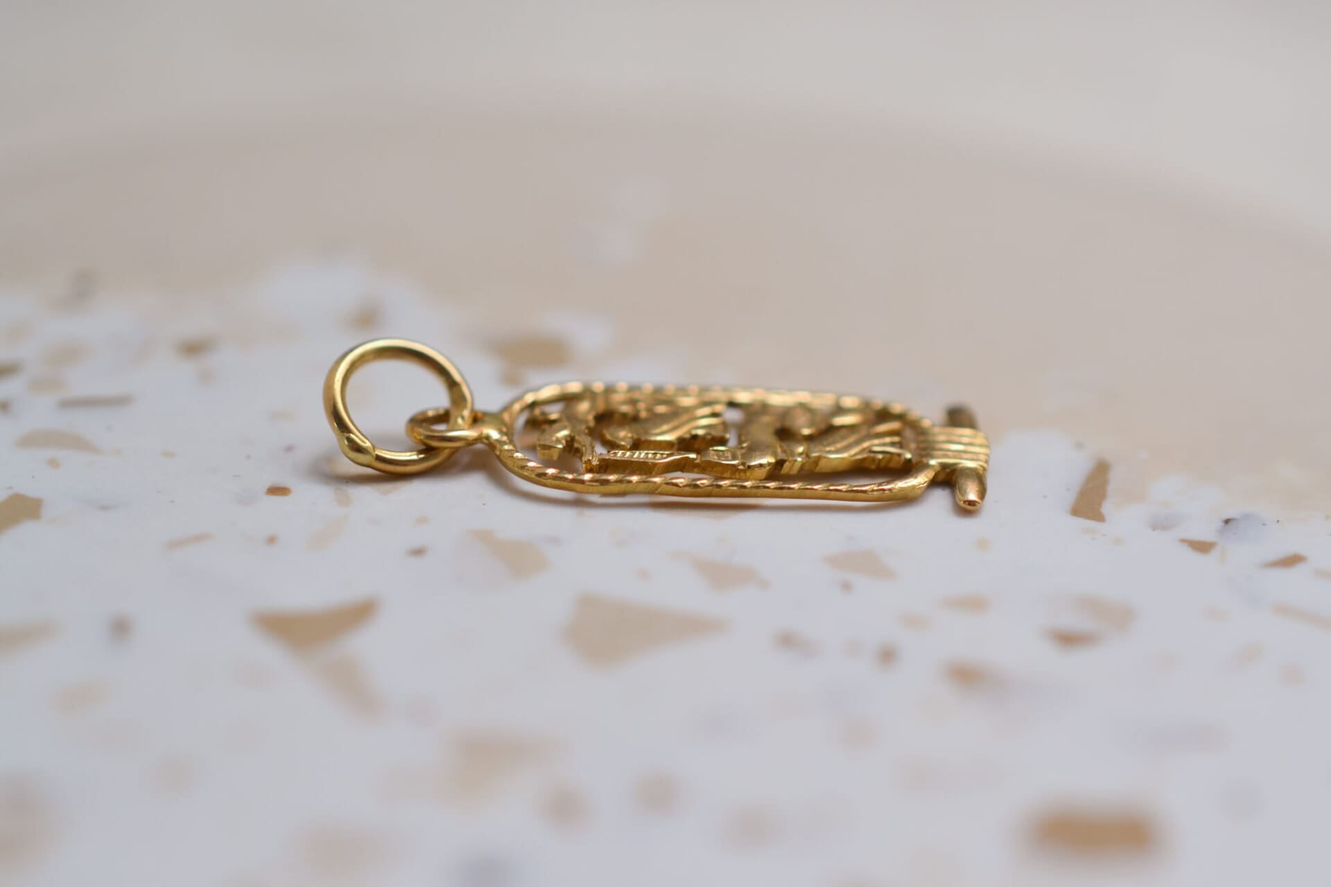 Pendentif cartouche égyptien