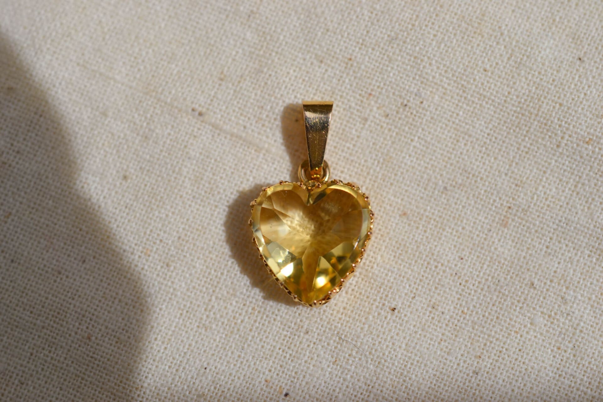 Pendentif coeur Citrine