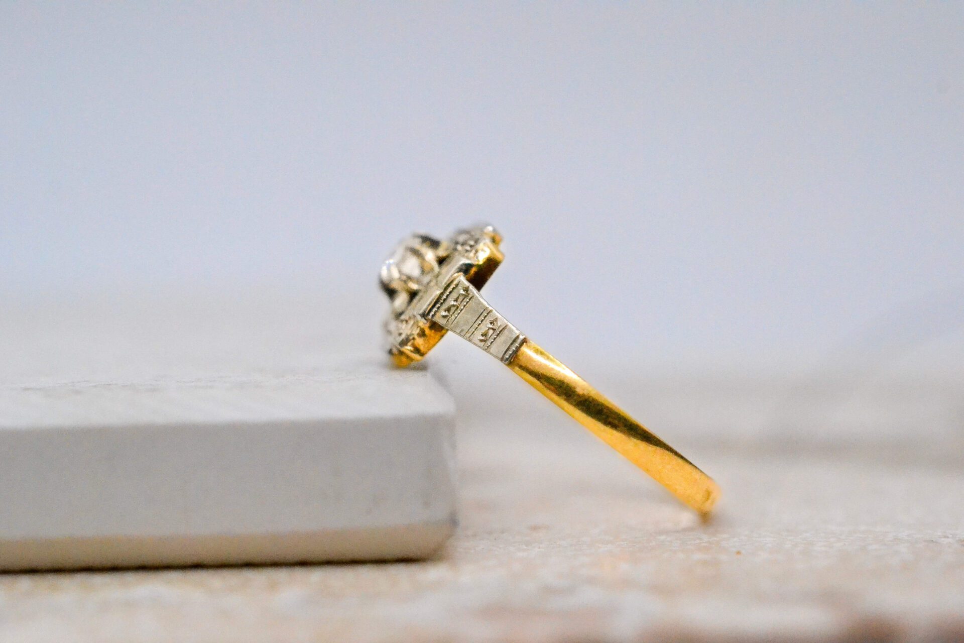 Bague Art Déco rectangulaire Or blanc et jaune