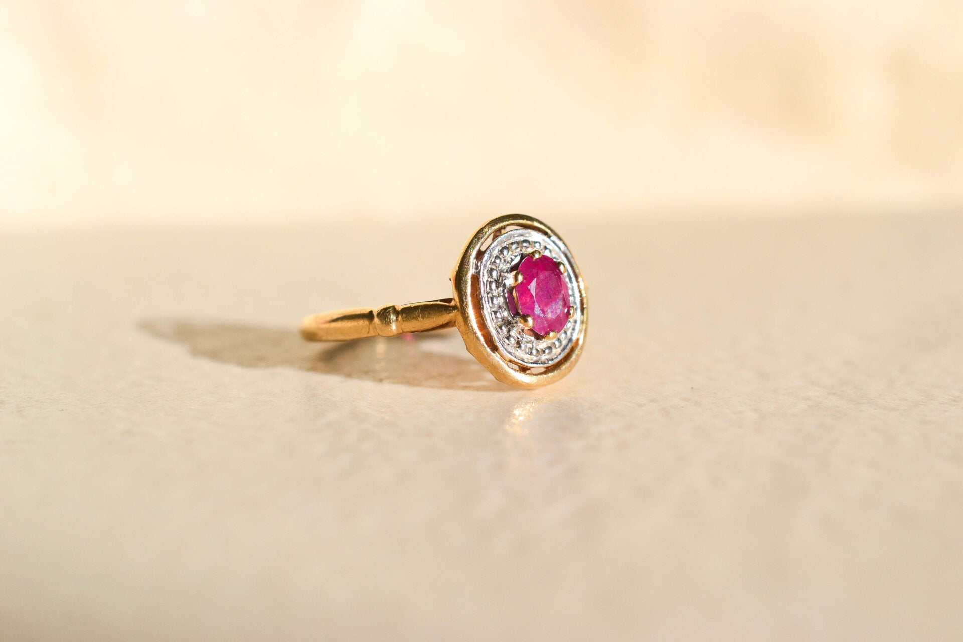 Bague Ovale 2 Ors Rubis 9K