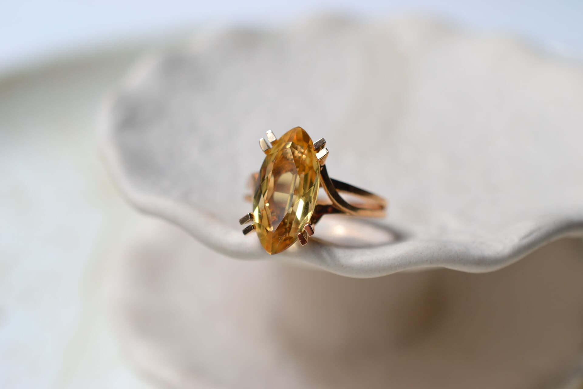 Bague Marquise Citrine doubles griffes