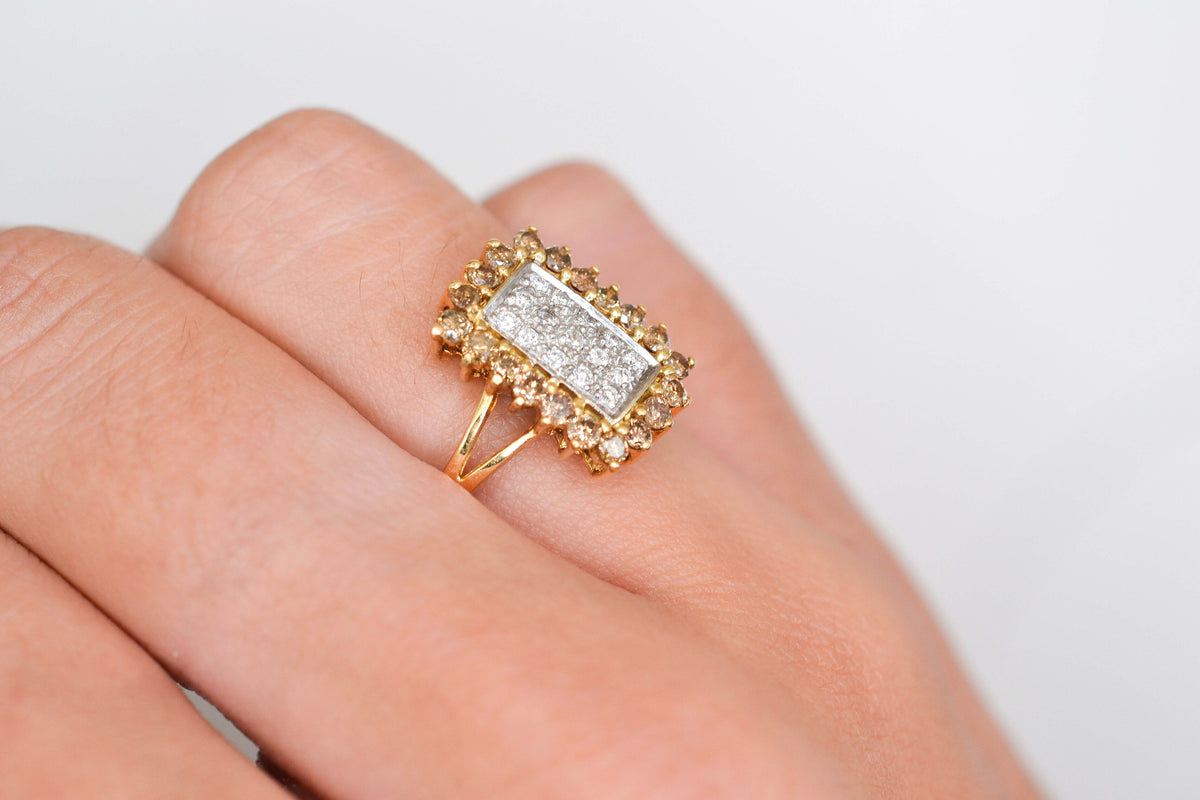 Bague rectangulaire Diamants blancs & champagnes