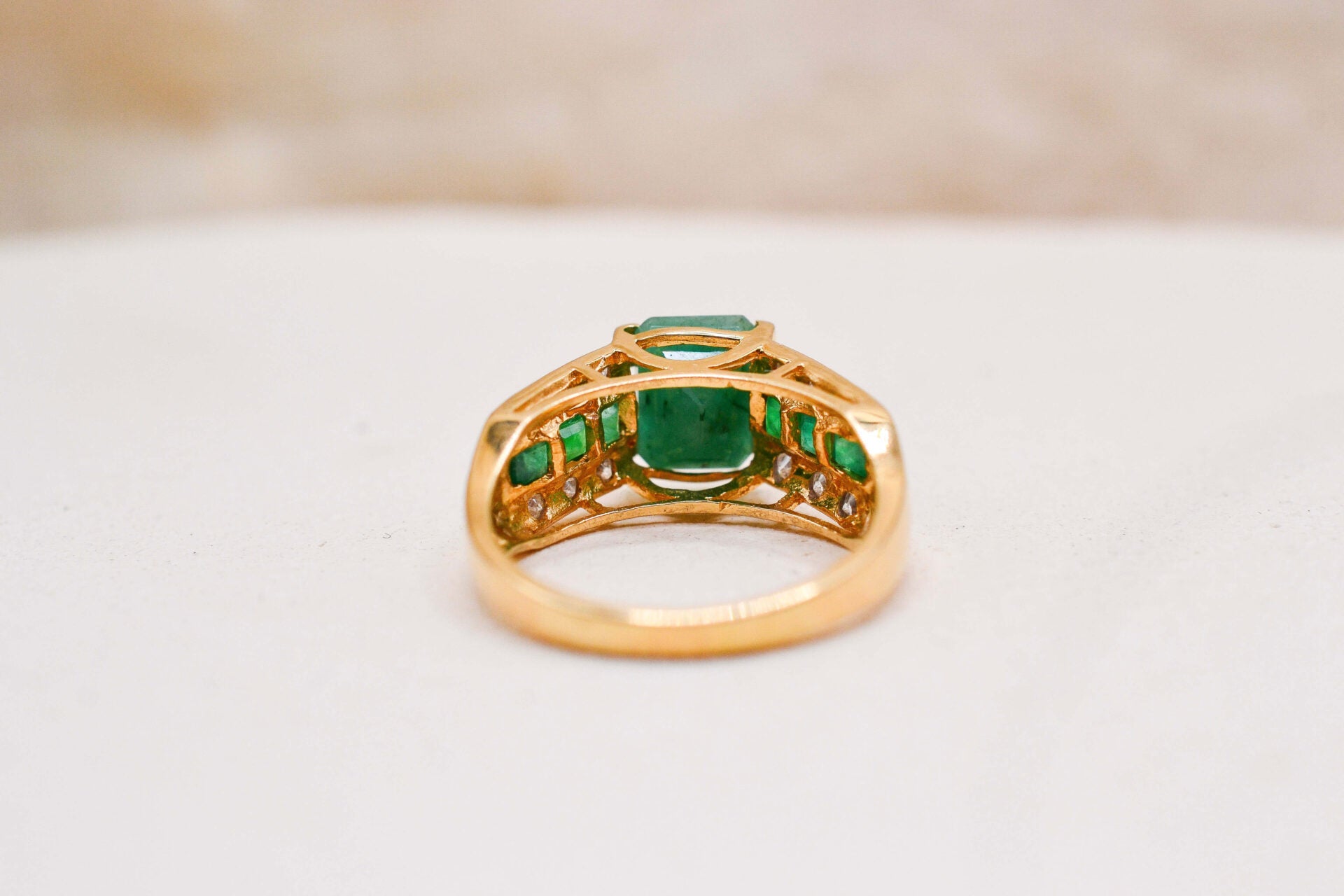 Bague Emeraude Diamants style cocktail