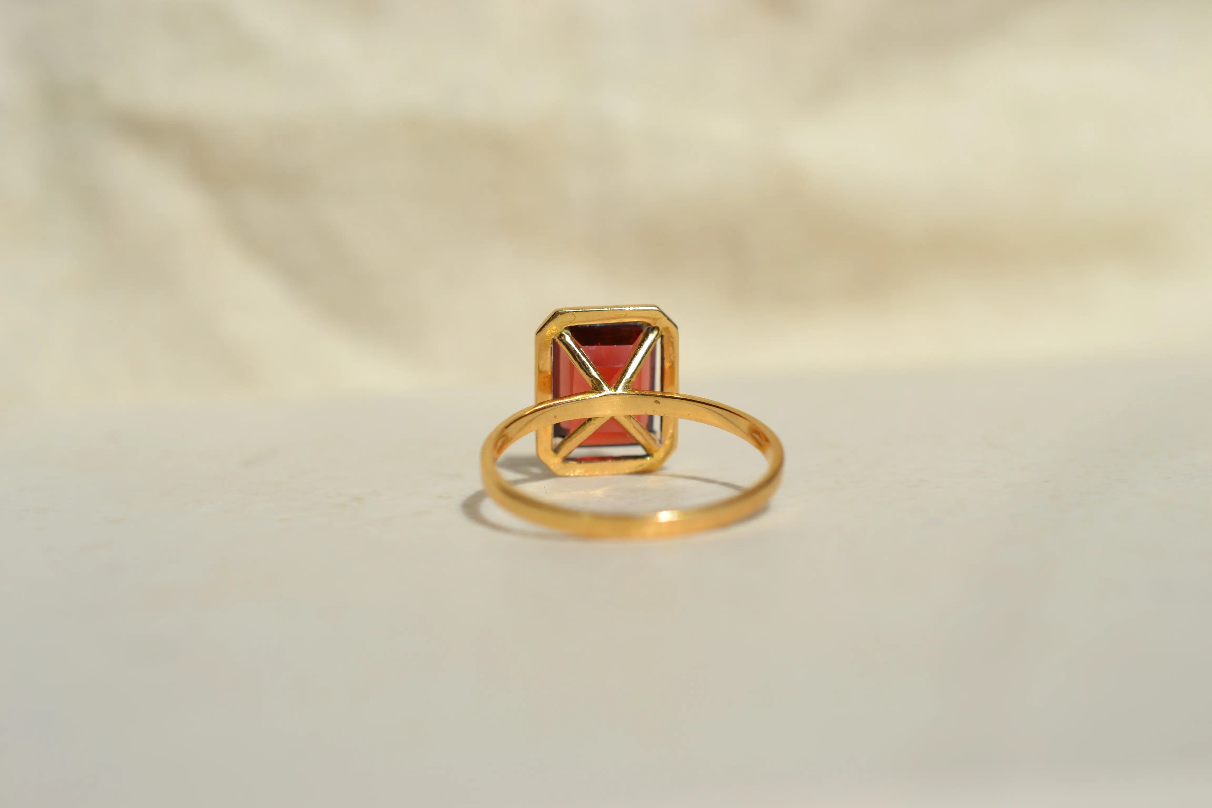 Bague Grenat taille emeraude