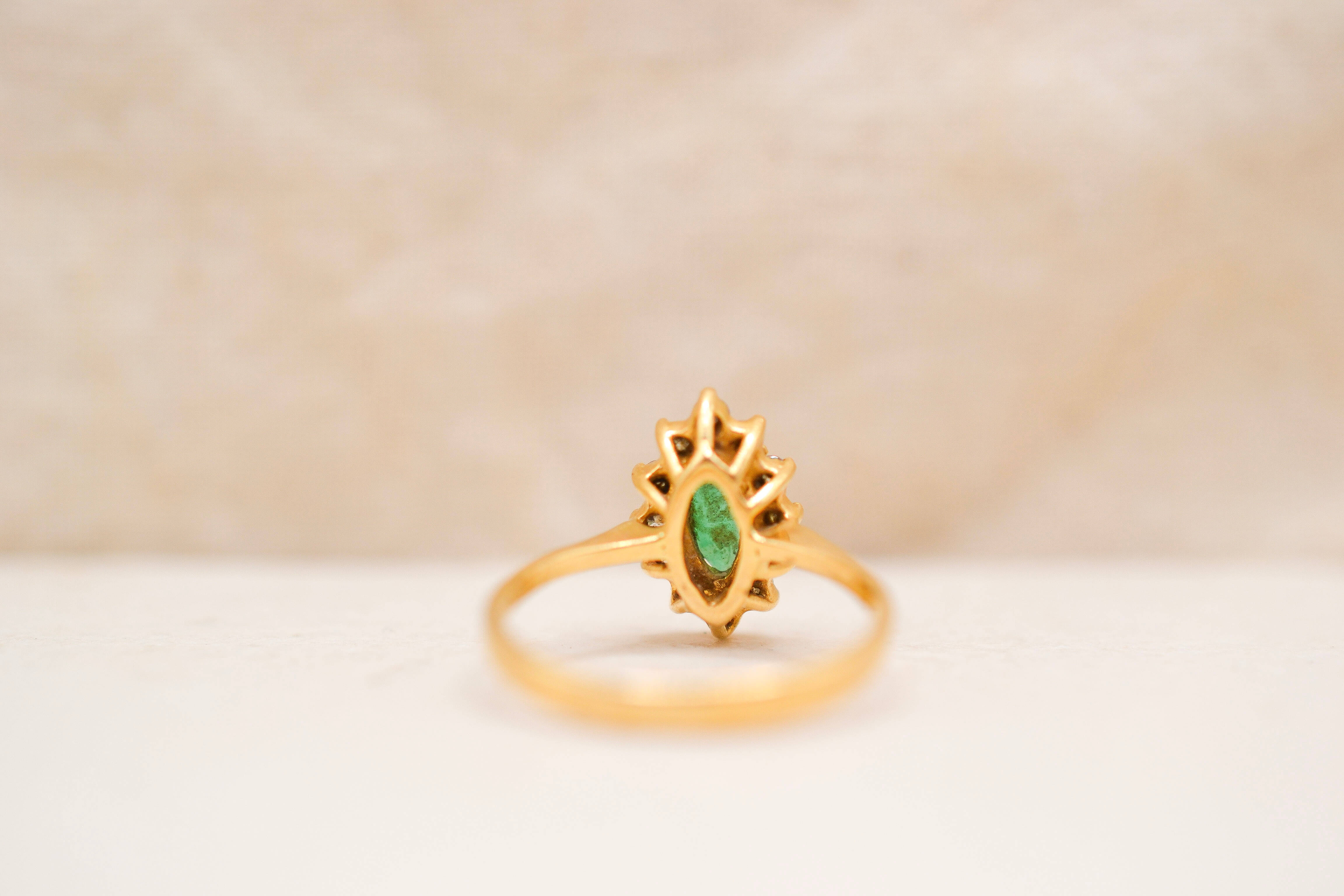 Bague navette Emeraude & Diamants