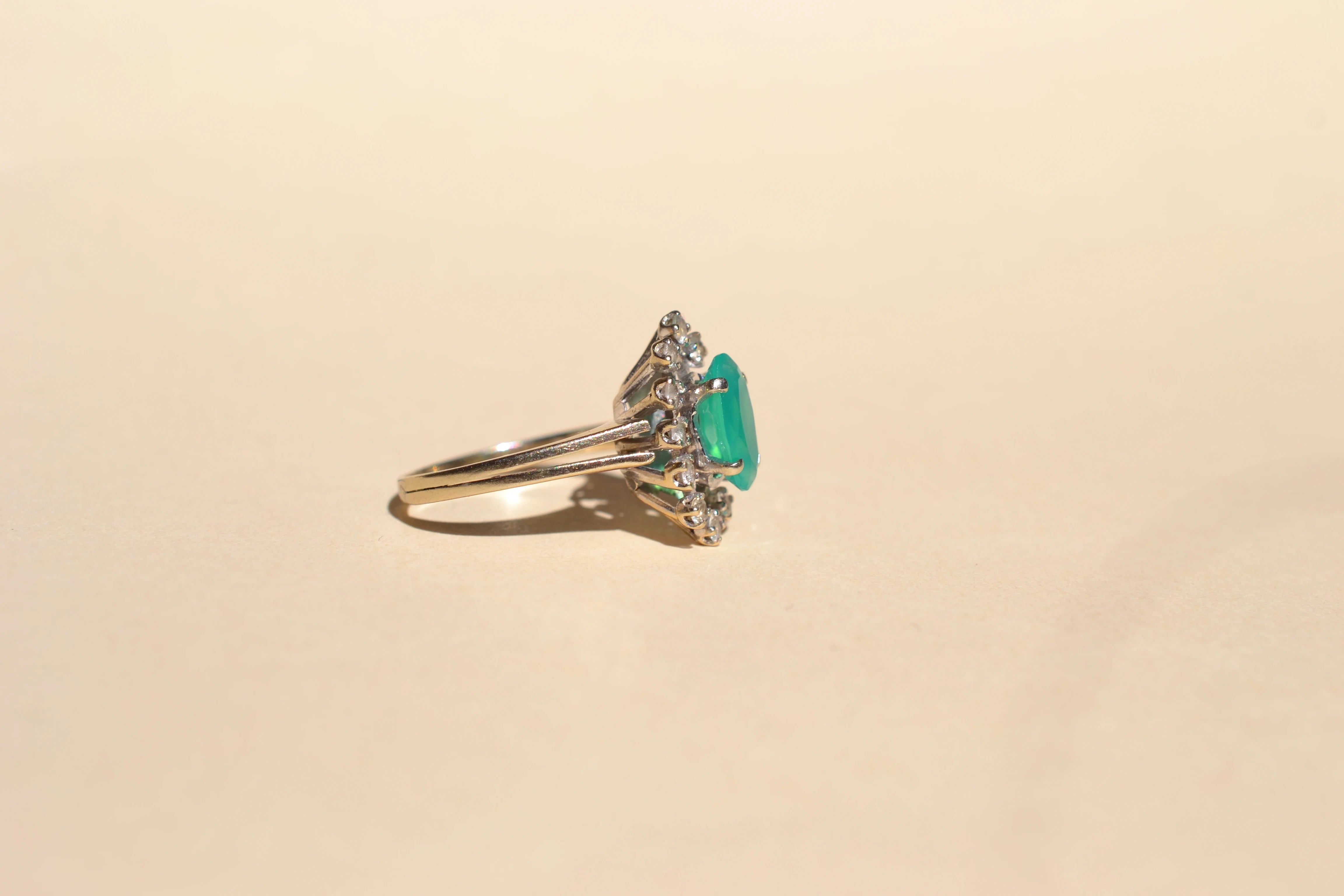 Bague Navette Or Blanc Chrysoprase