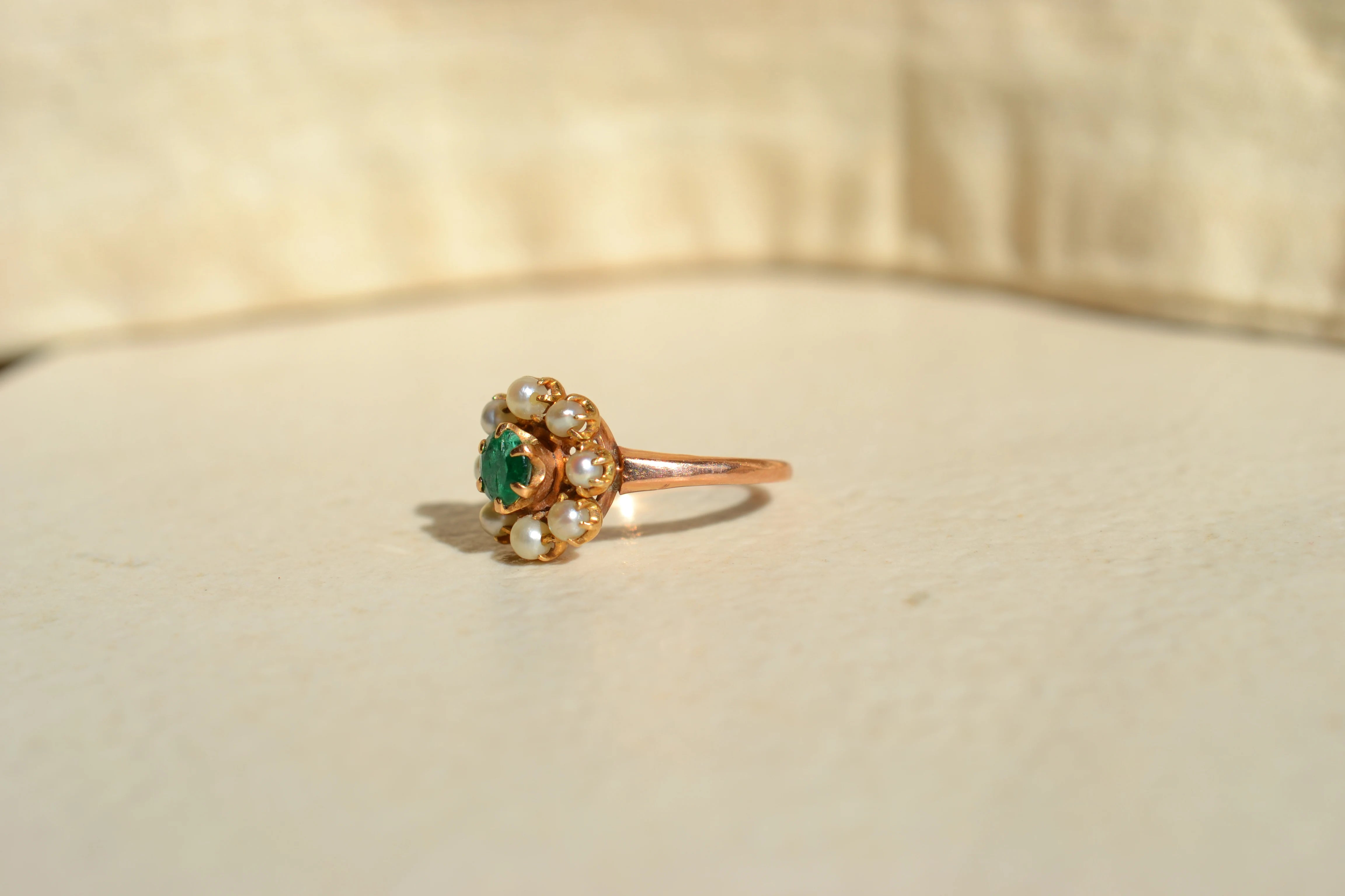 Bague Fleur Émeraude & Perles
