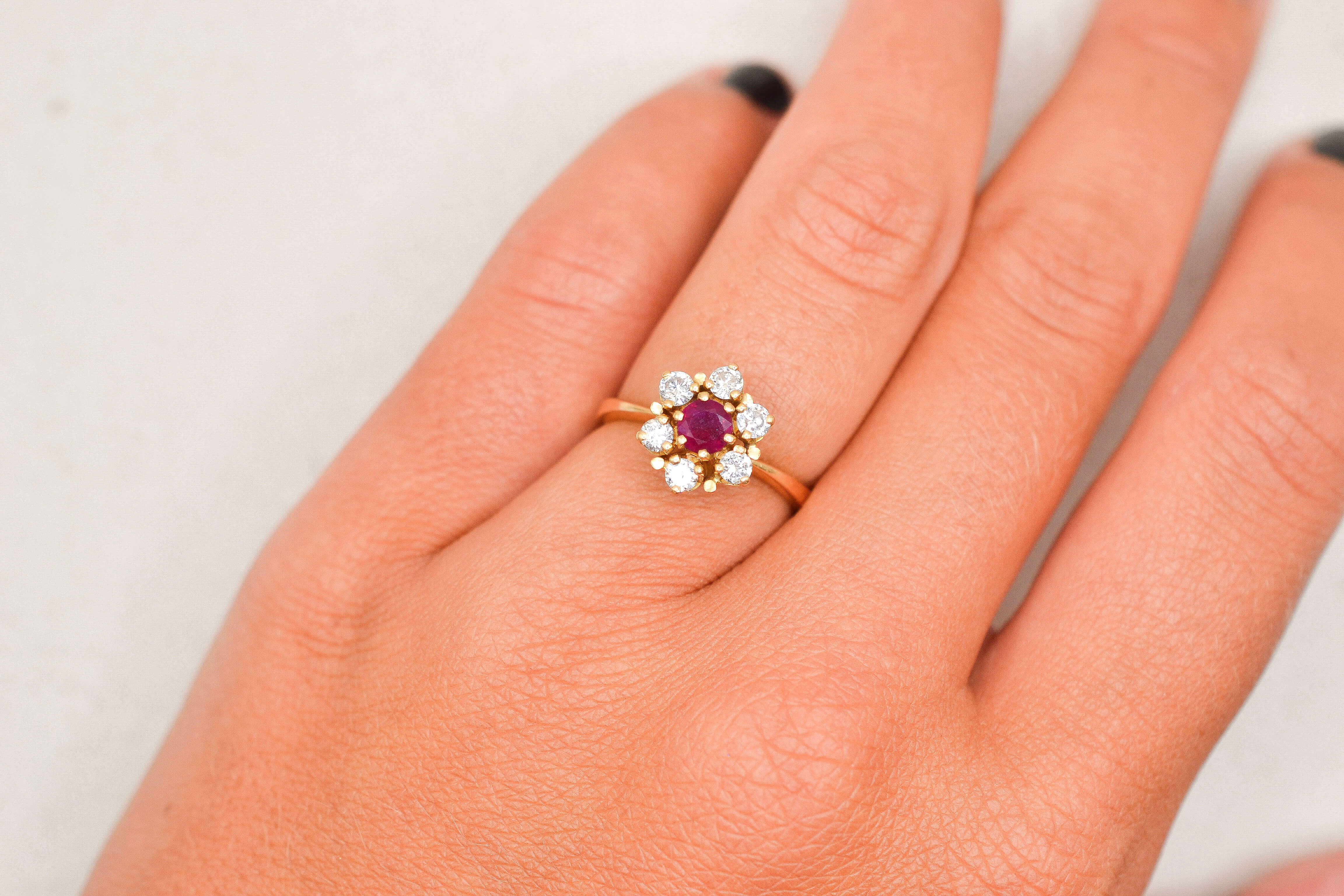 Bague Marguerite Rubis et diamants