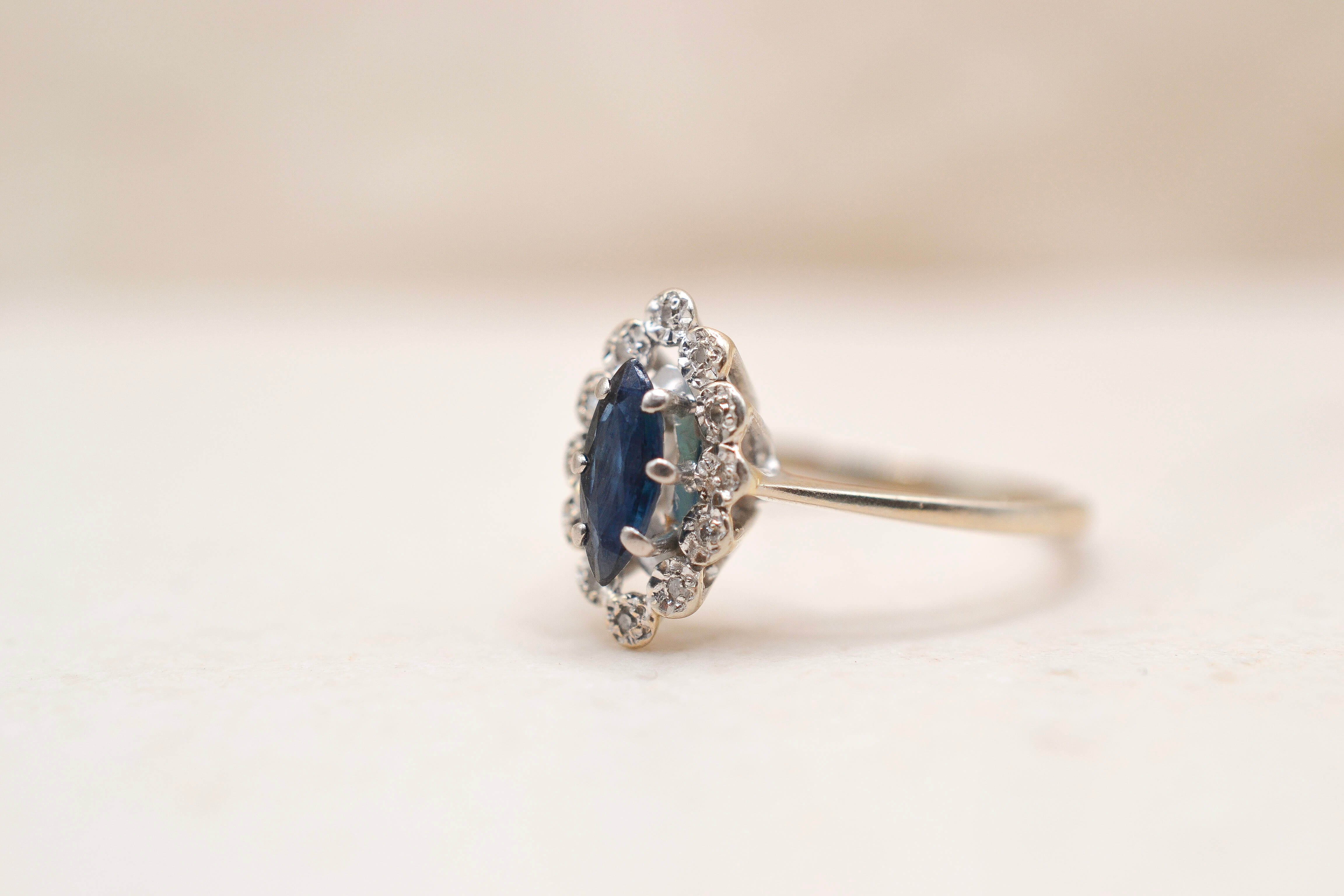 Bague navette Saphir et Diamants