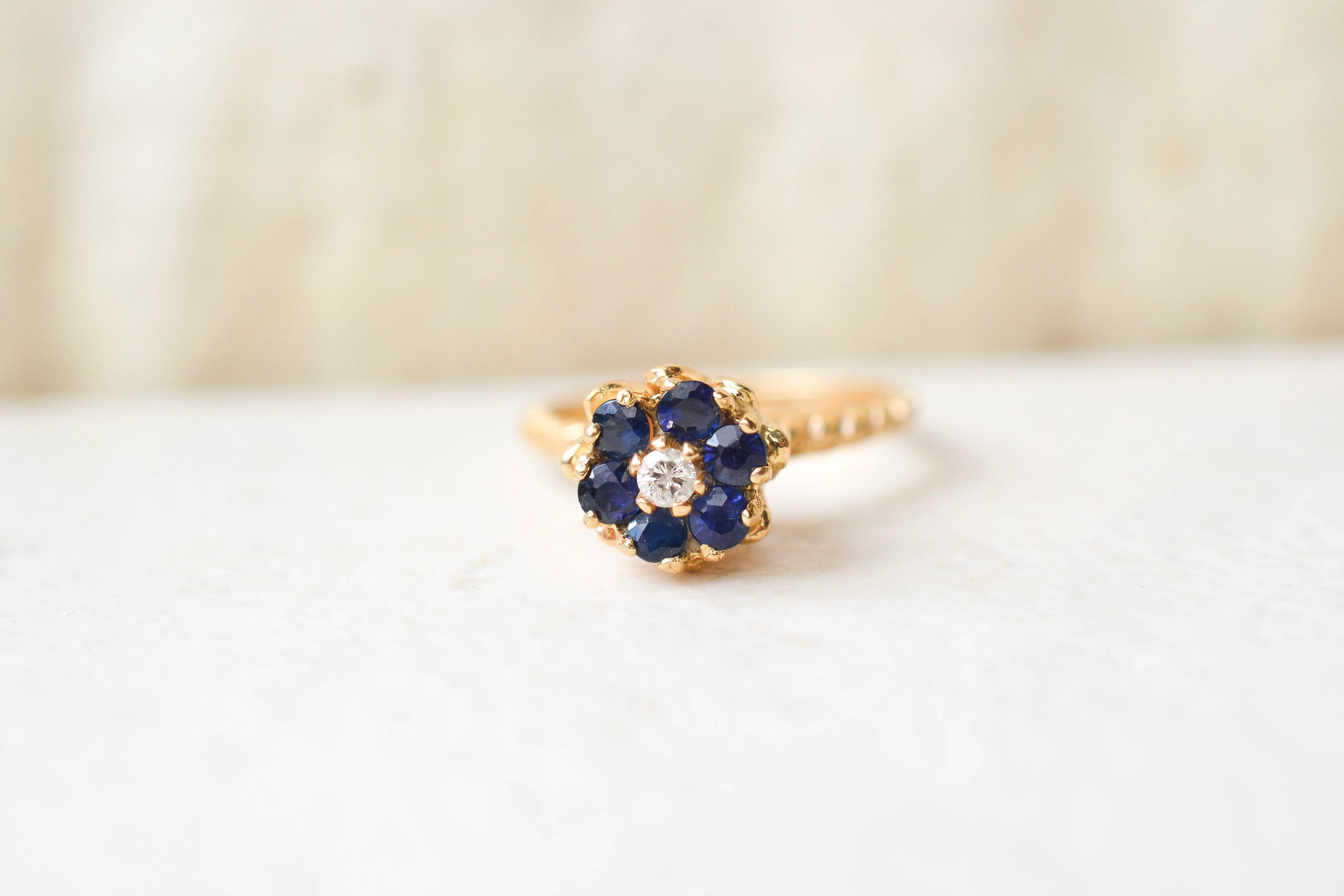 Bague Diamant fleur et cordage