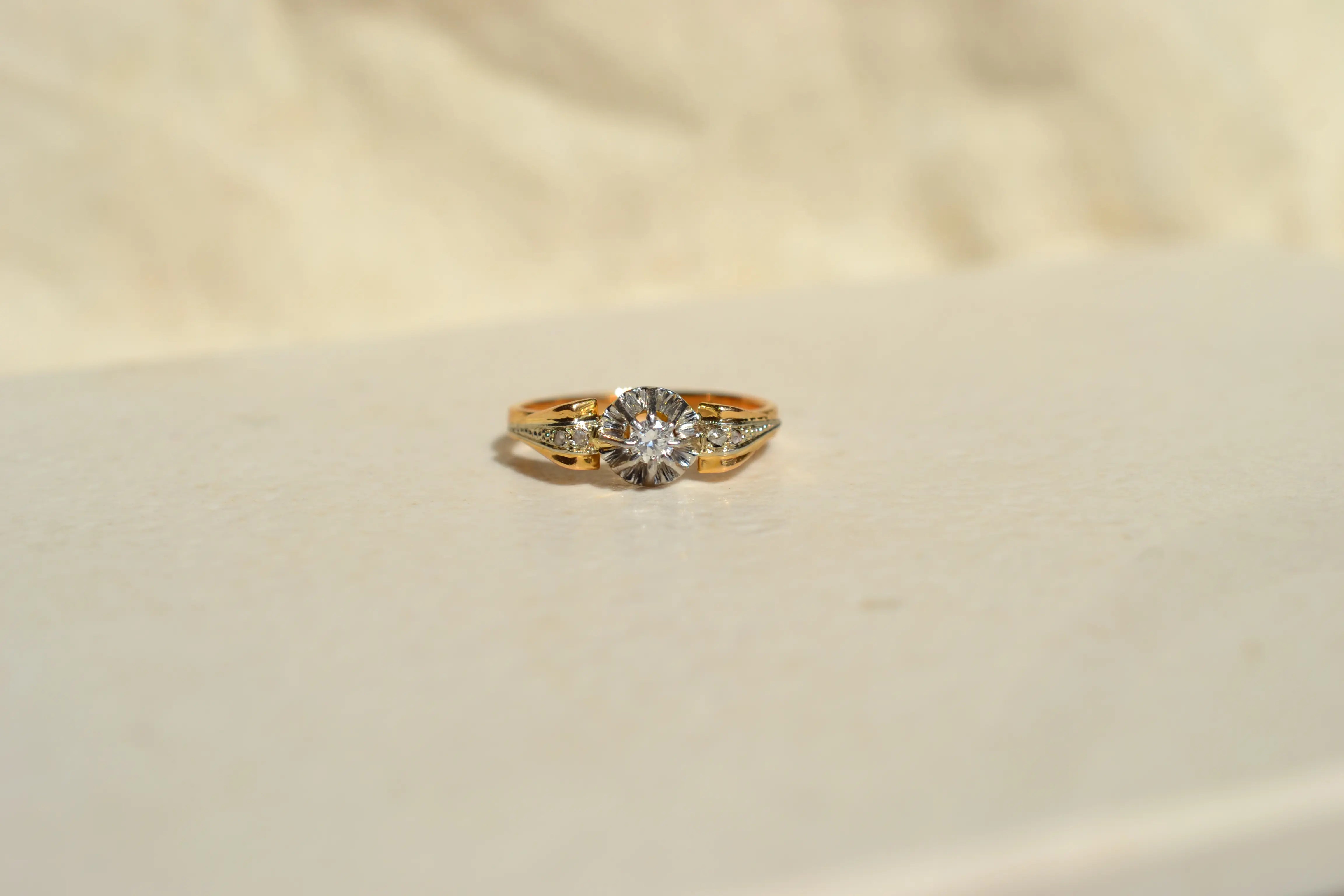 Bague solitaire Diamants Serti Illusion