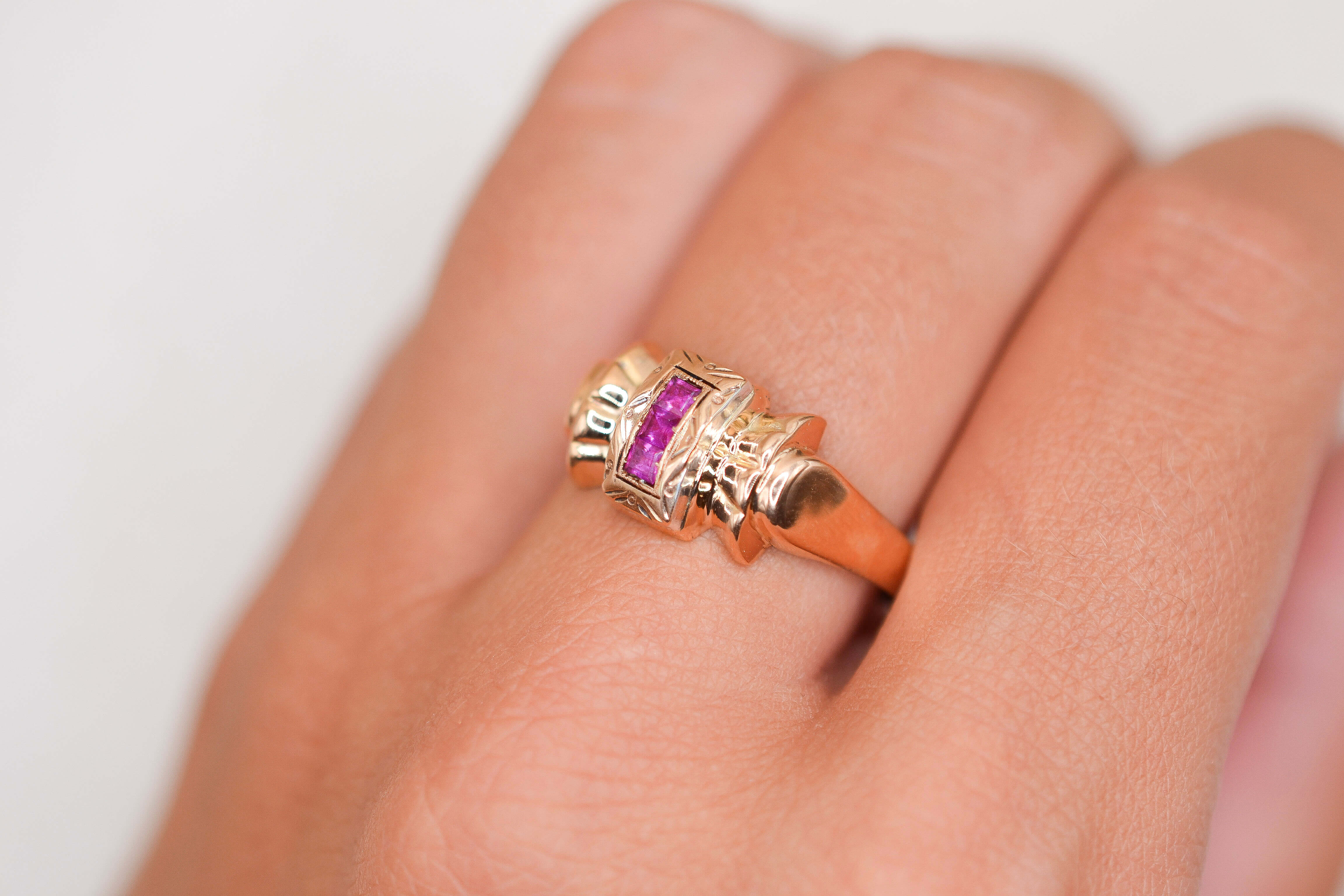 Bague Tank Rubis calibrés Or rose