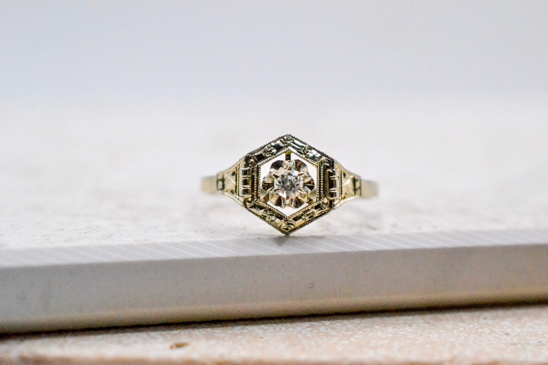 Bague Art déco hexagonale Or blanc