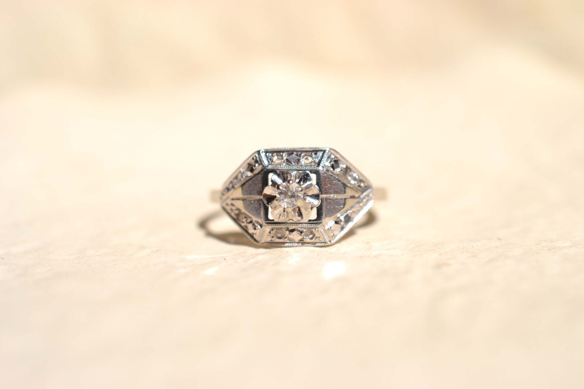 Bague Art Déco éclats de Diamants et Oxyde