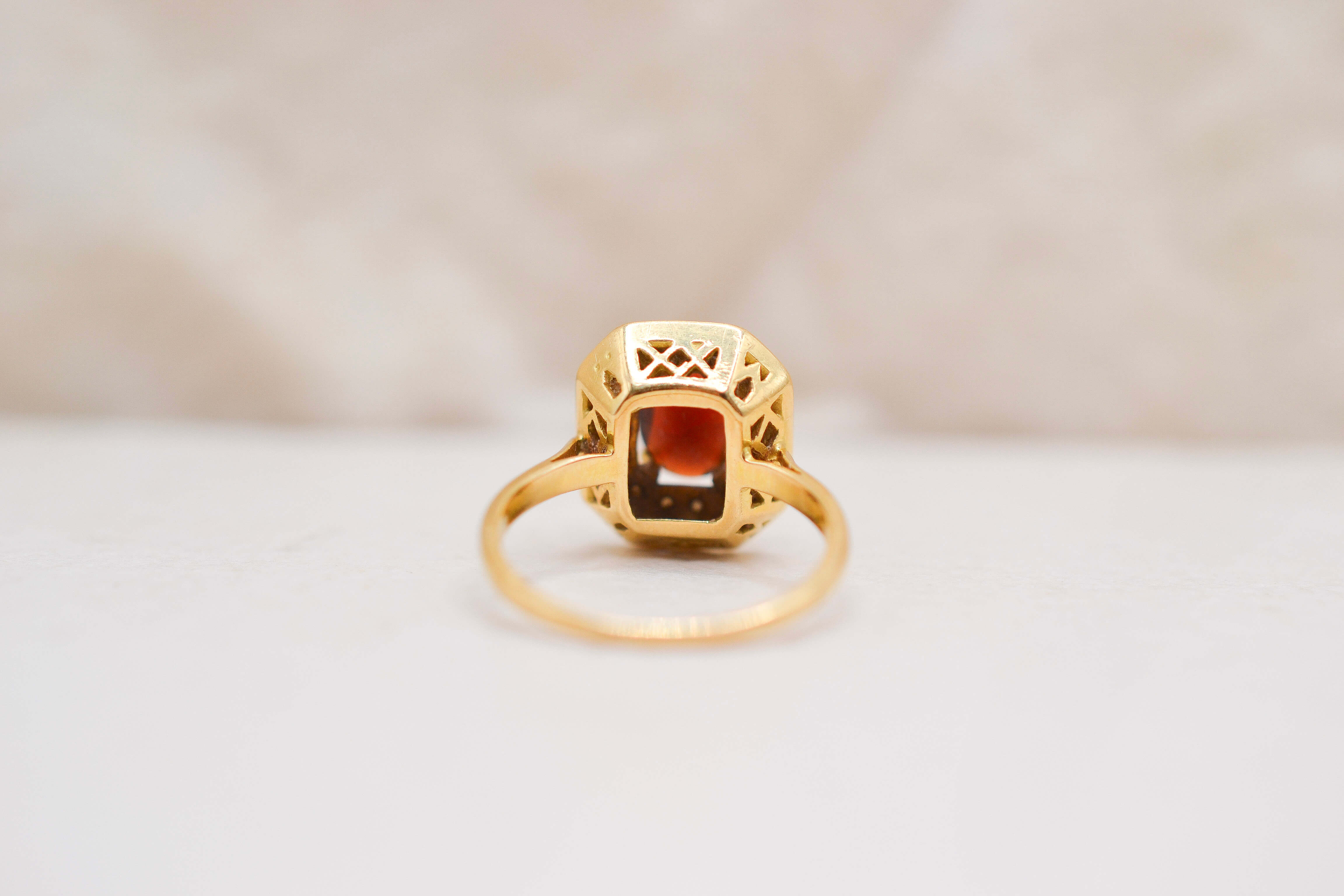 Bague Art Déco Diamants, Grenat et émail