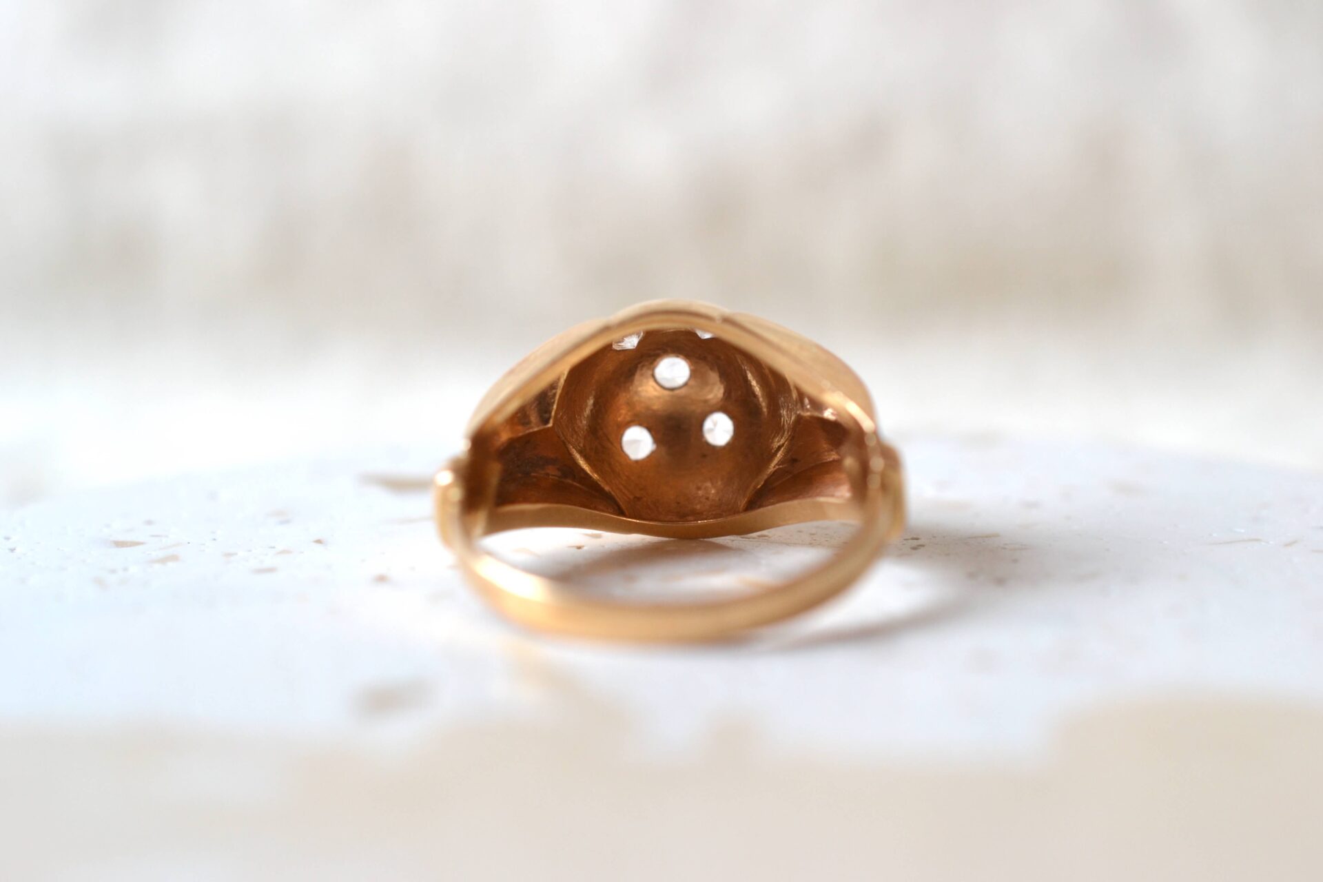 Bague dôme étoiles Oxydes