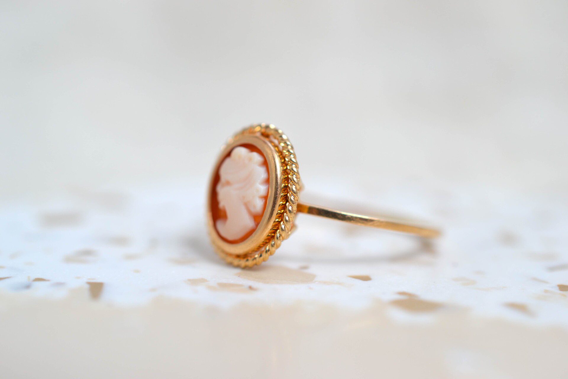 Bague Camée décor corde