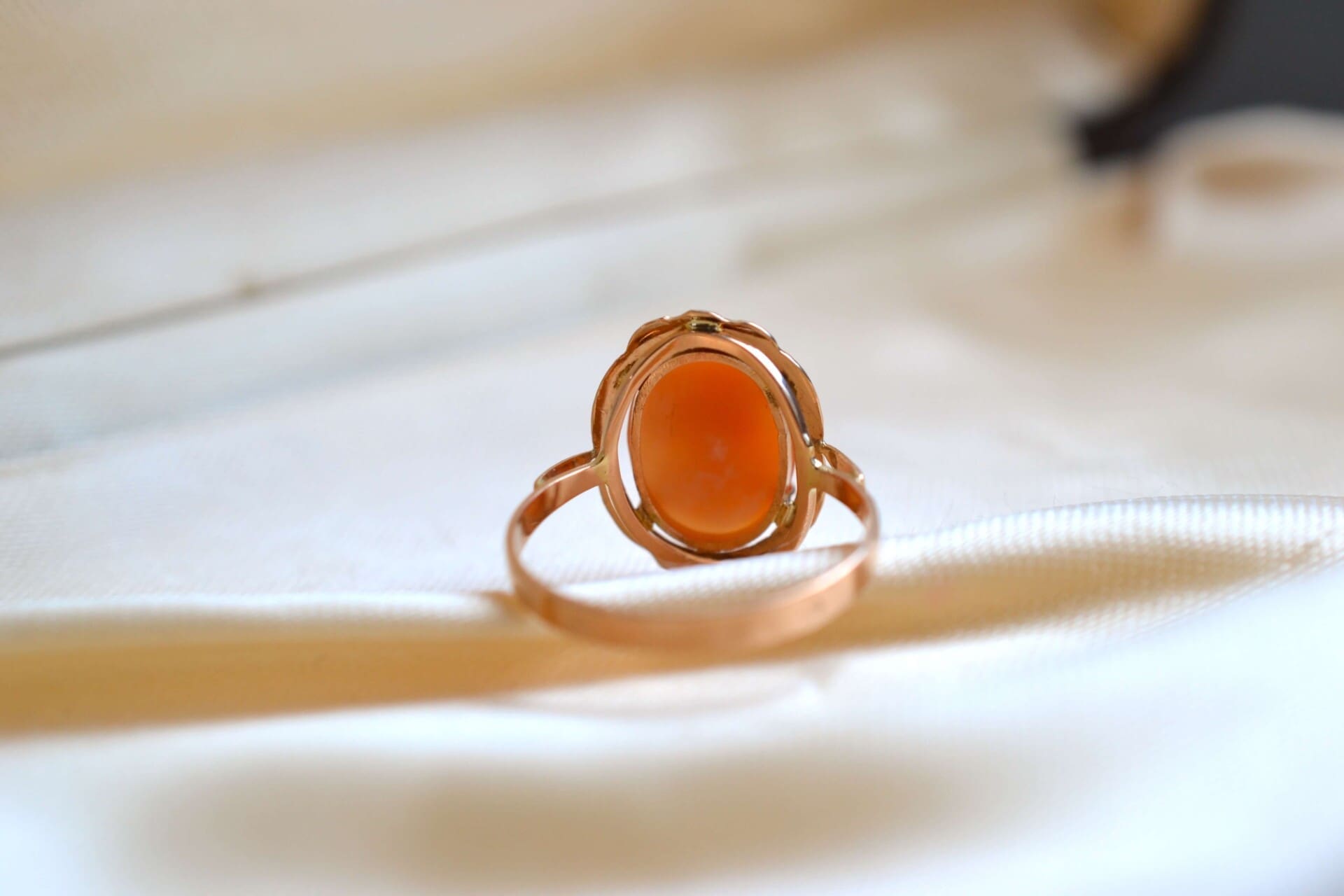 Bague Camée décor strié