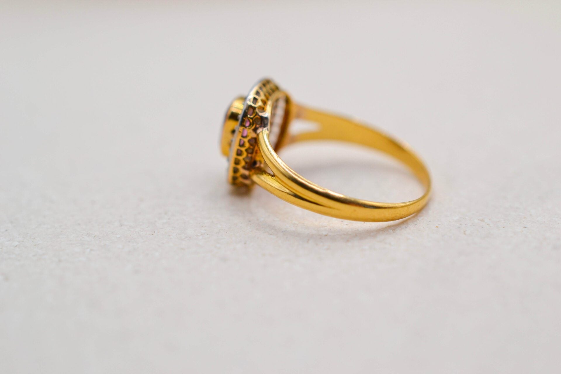 Bague carrée Doublet Grenat Verre