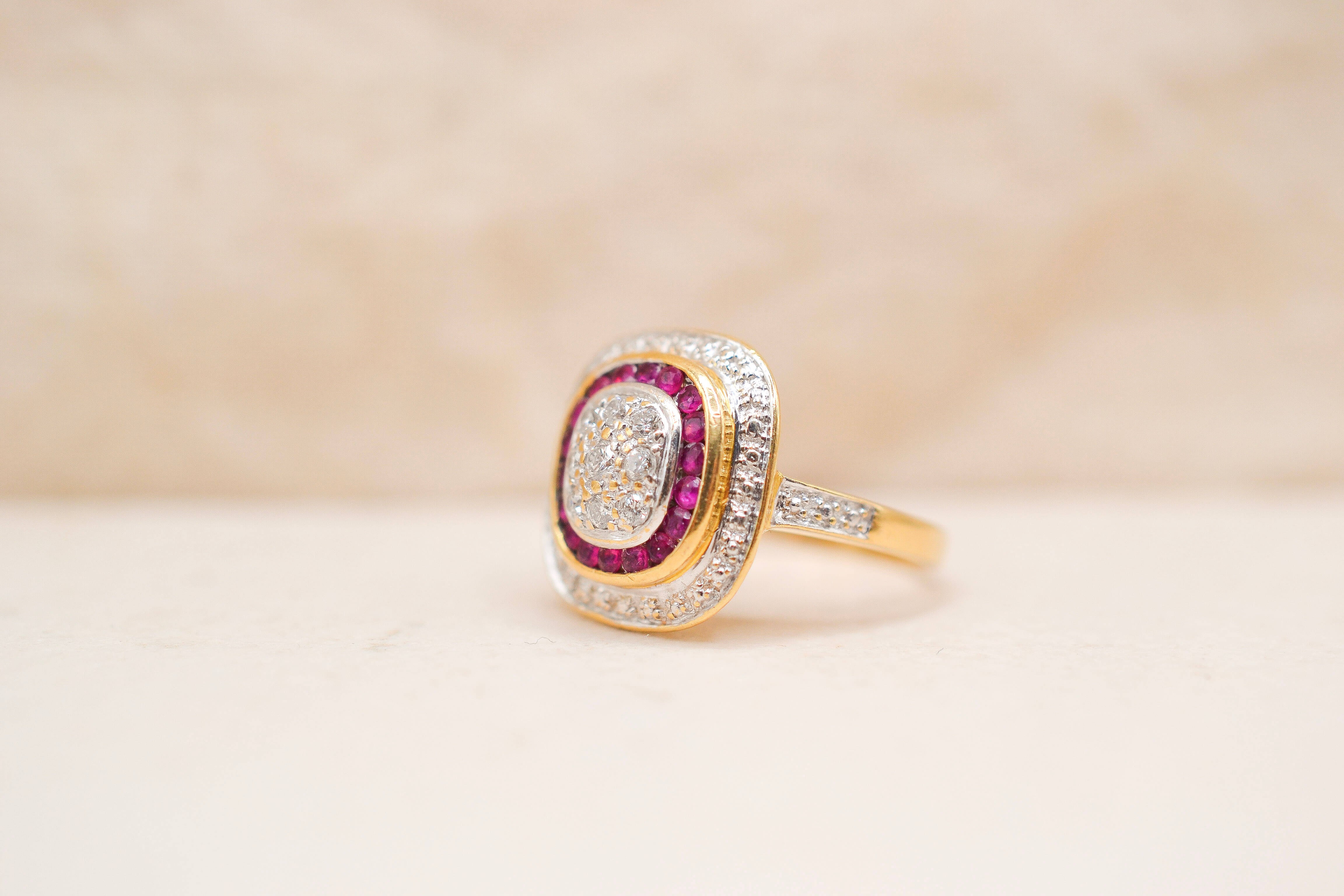 Bague coussin Diamants & Rubis