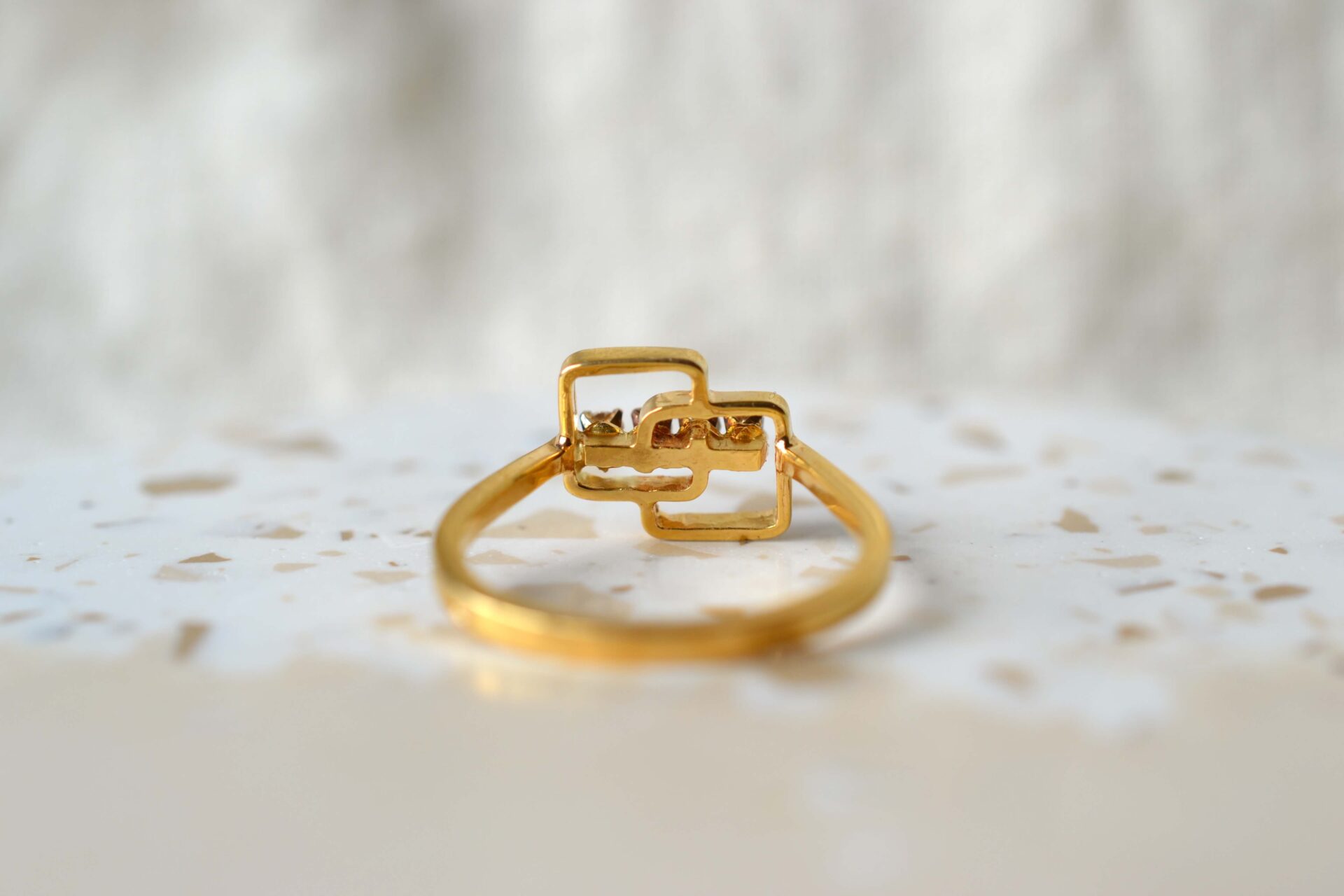 Bague carrés entrelacés Diamants