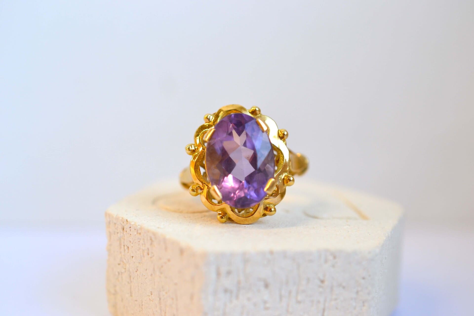 Bague Améthyste monture polylobée
