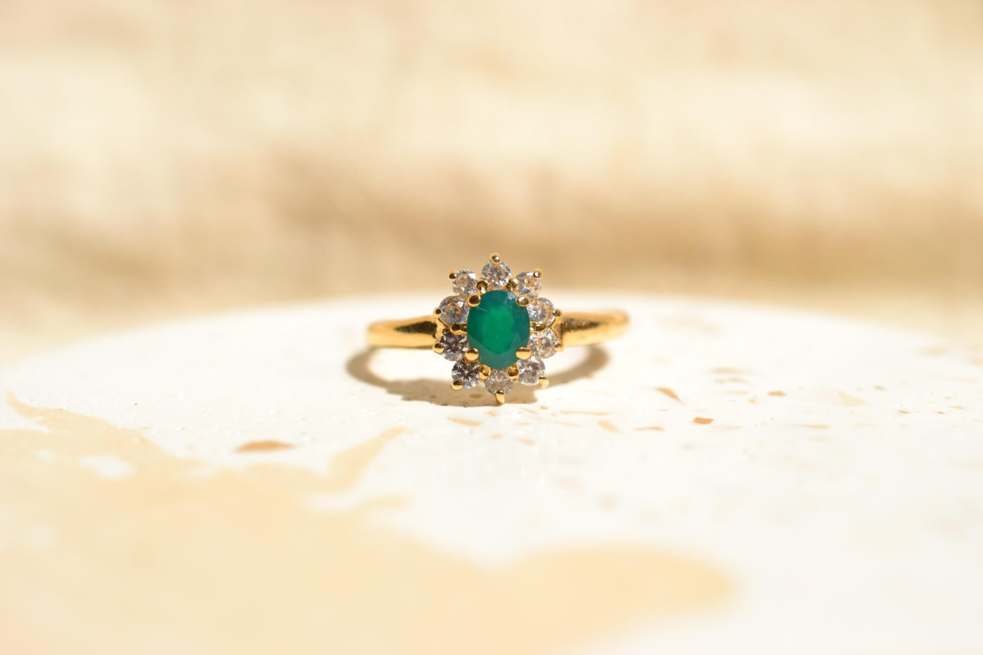 Bague Marguerite Calcédoine Oxydes