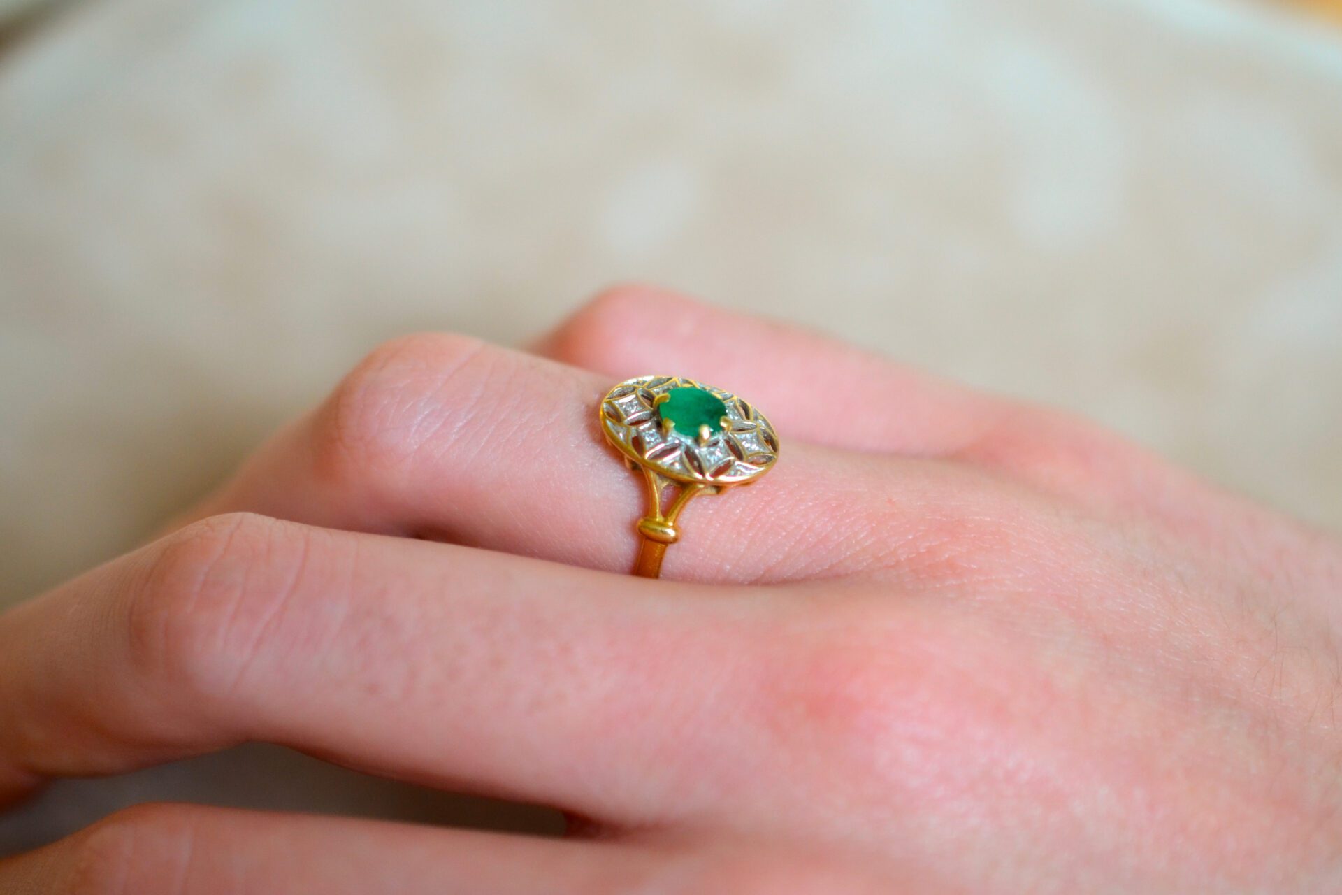 Bague style Art Déco Emeraude
