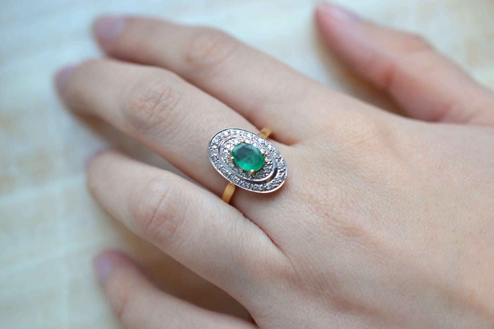 Bague 2 Ors Émeraude et Diamants