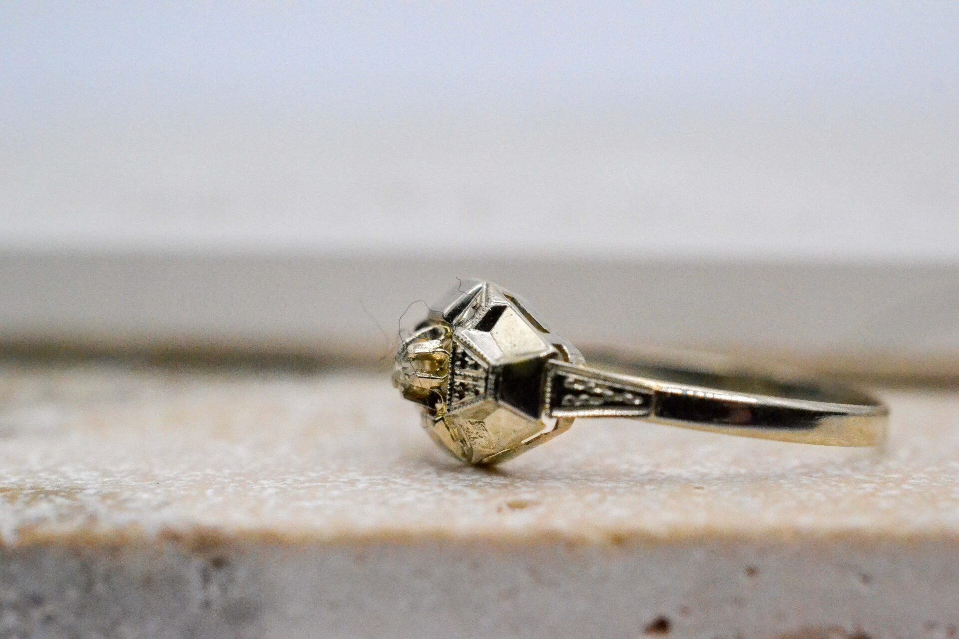 Bague Art Déco losangique Or blanc