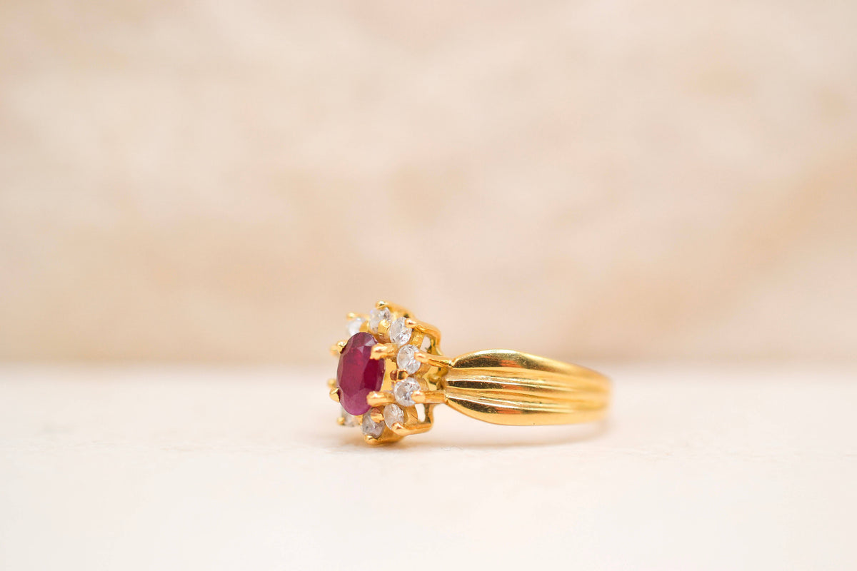 Bague Marguerite Pompadour Rubis Diamants