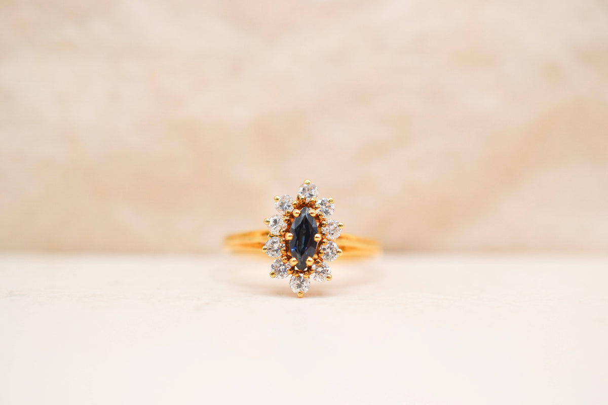 Bague Marquise Saphir et Diamants