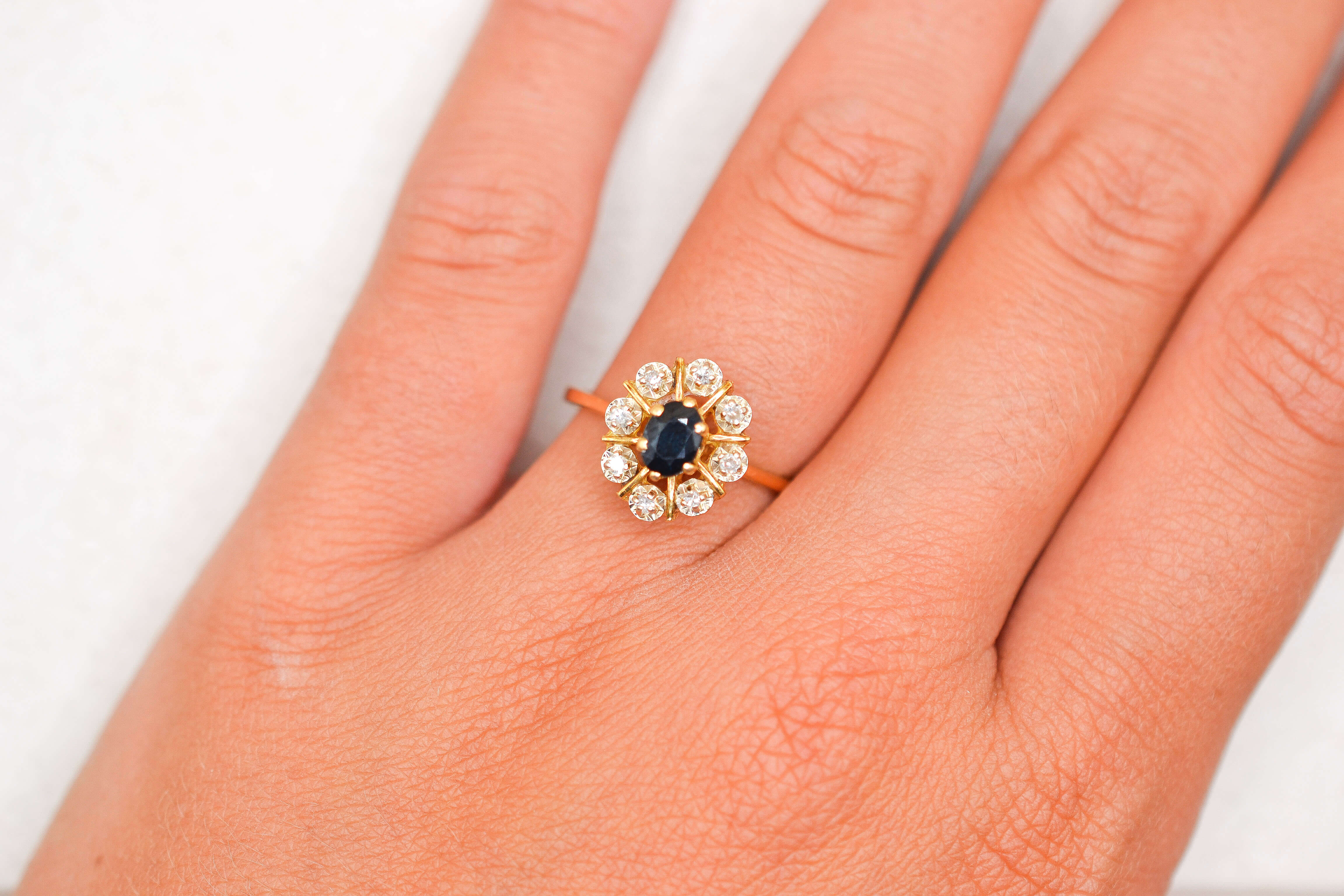 Bague Marguerite ajourée Saphir Diamants