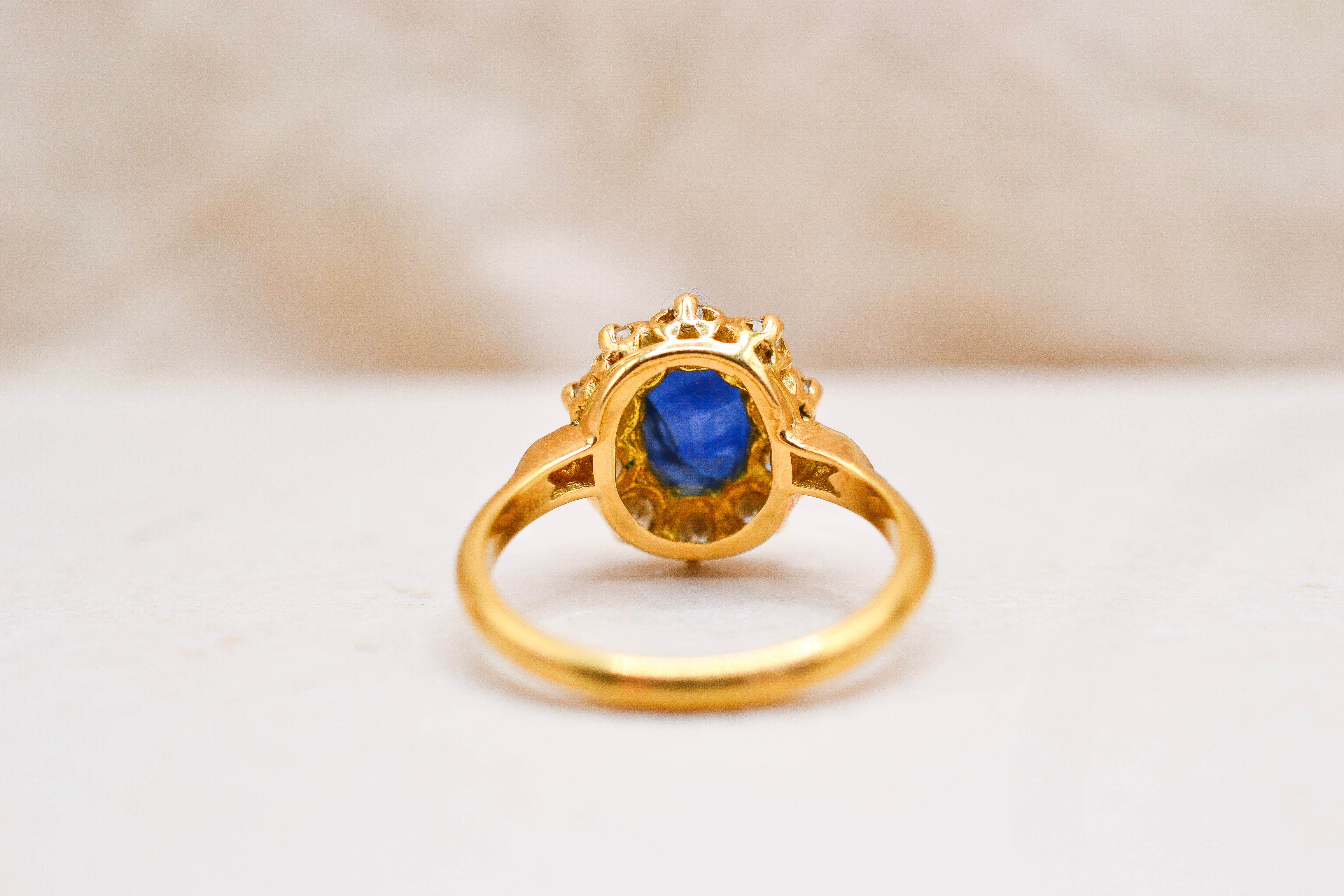 Bague Pompadour Saphir Diamants