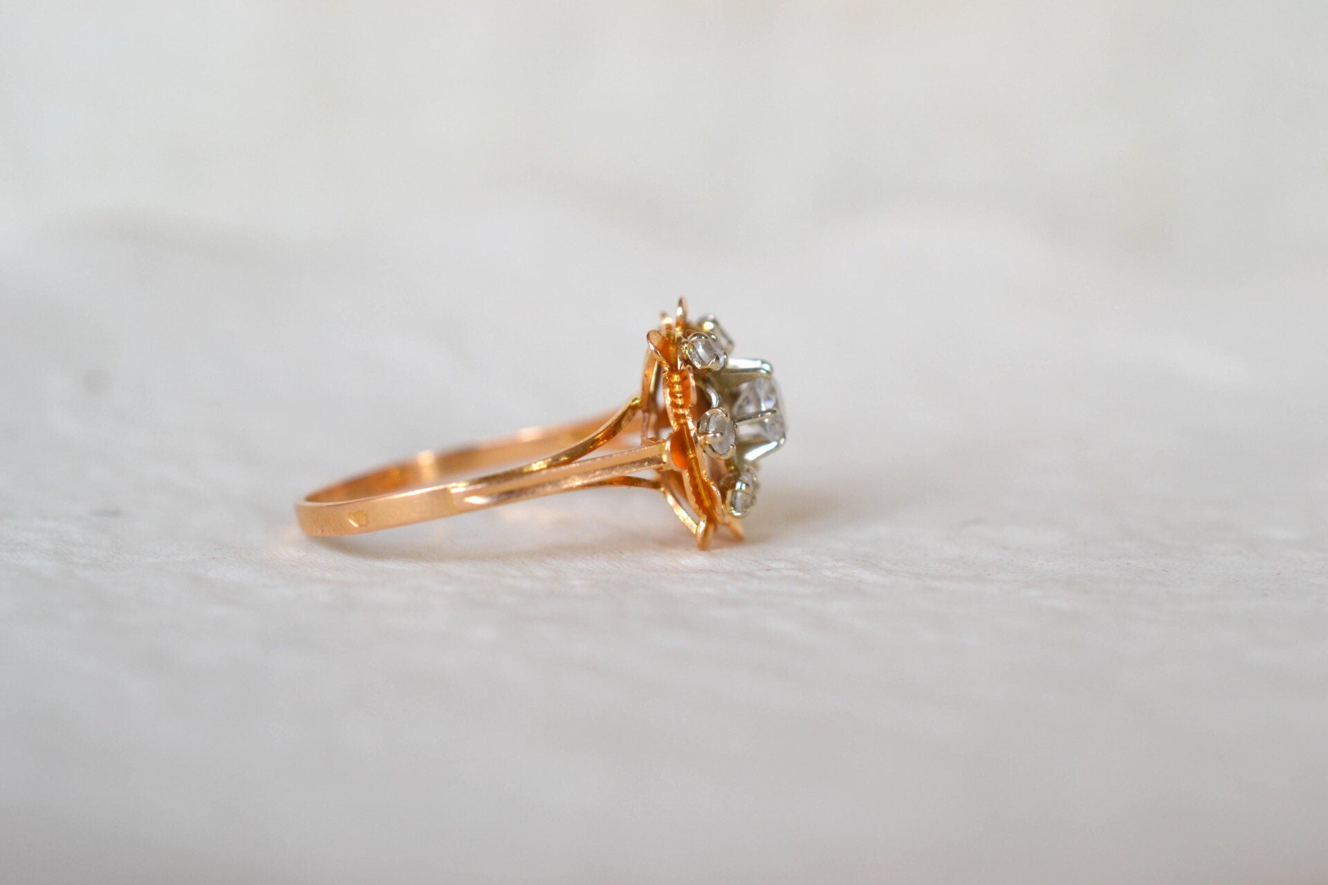 Bague fleur Art Déco Oxydes