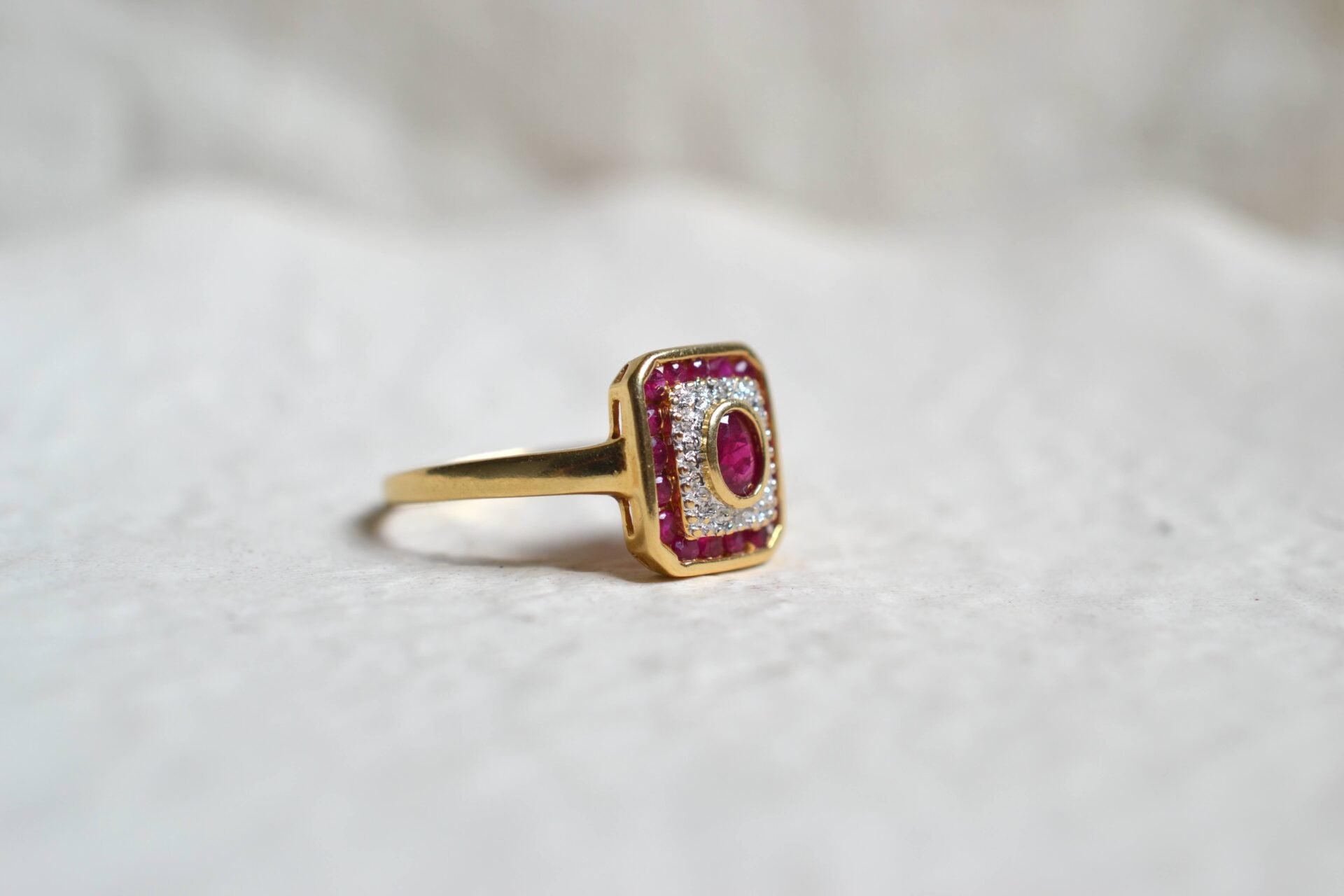 Bague octogonale Rubis Diamants