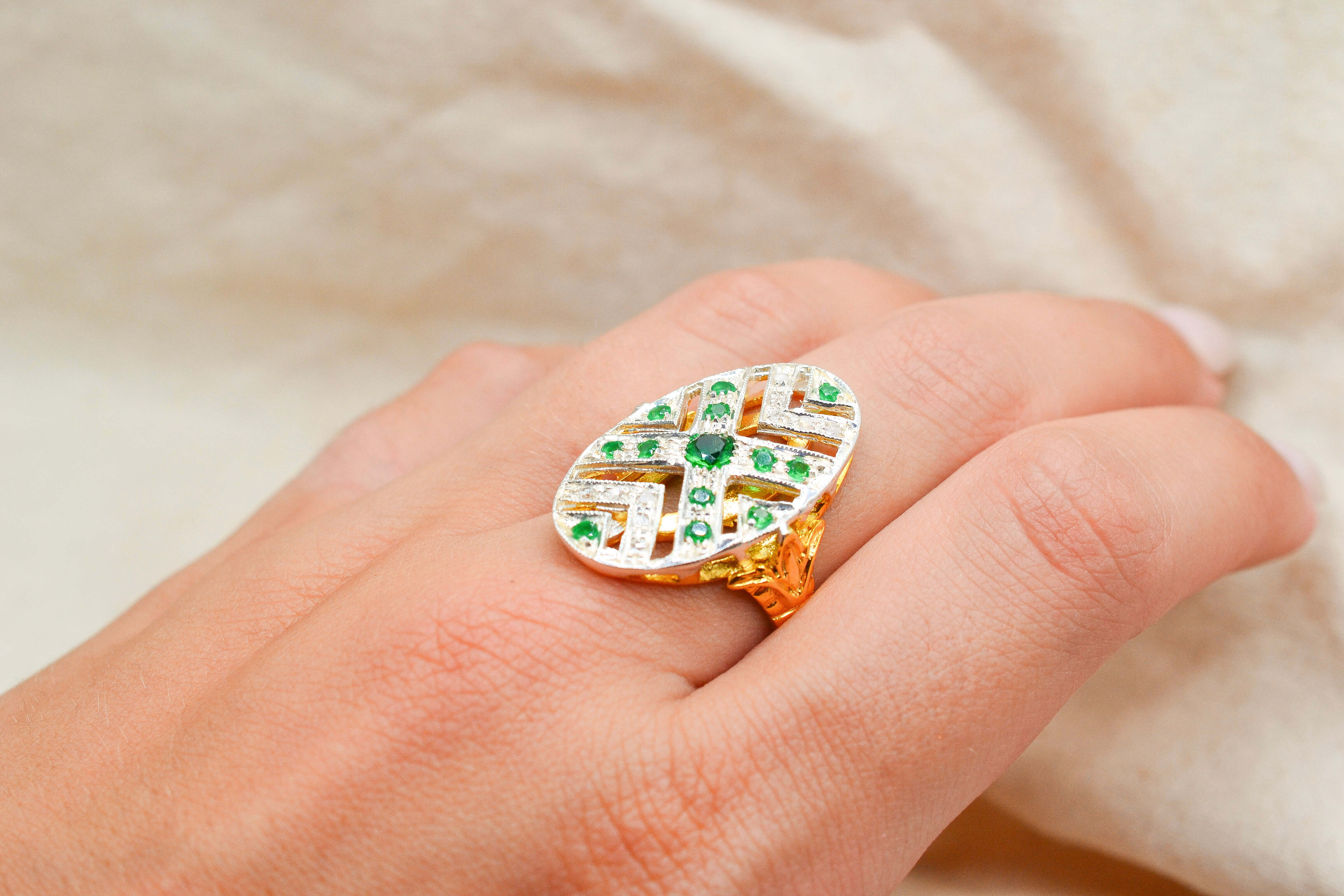 Bague architecturale Diamants & Emeraude