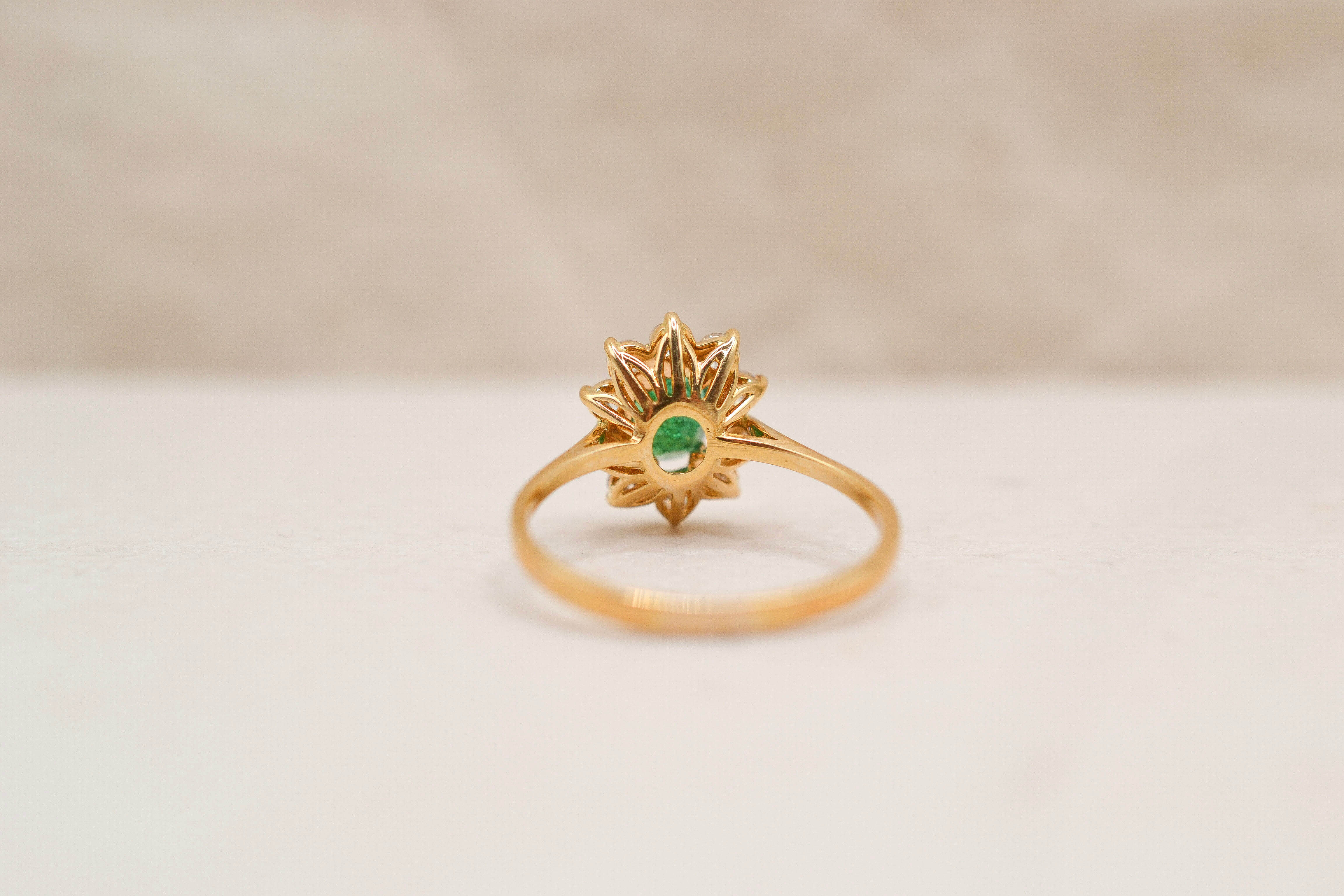 Bague Pompadour Emeraude et diamants