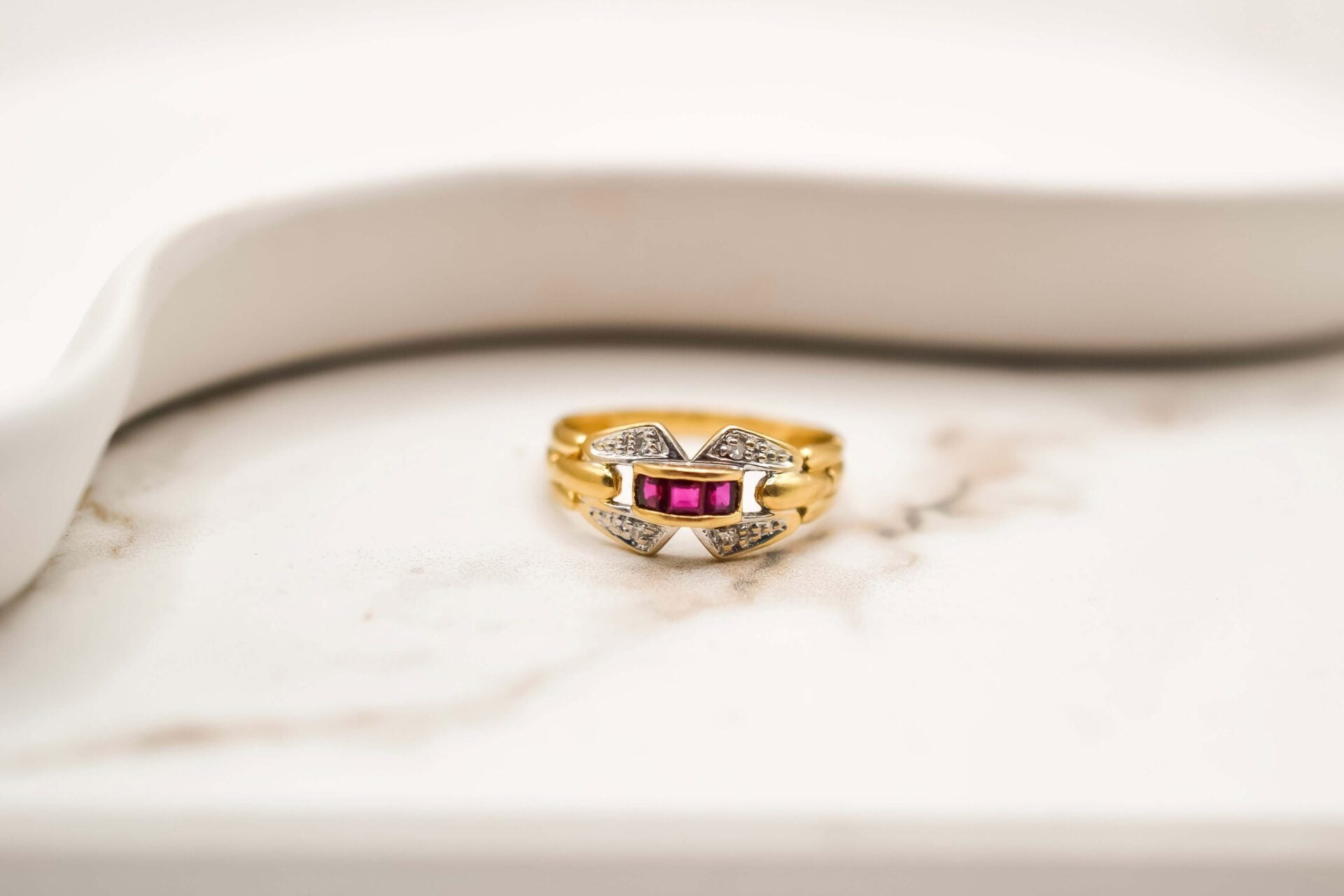 Bague Art Déco Rubis et Diamants