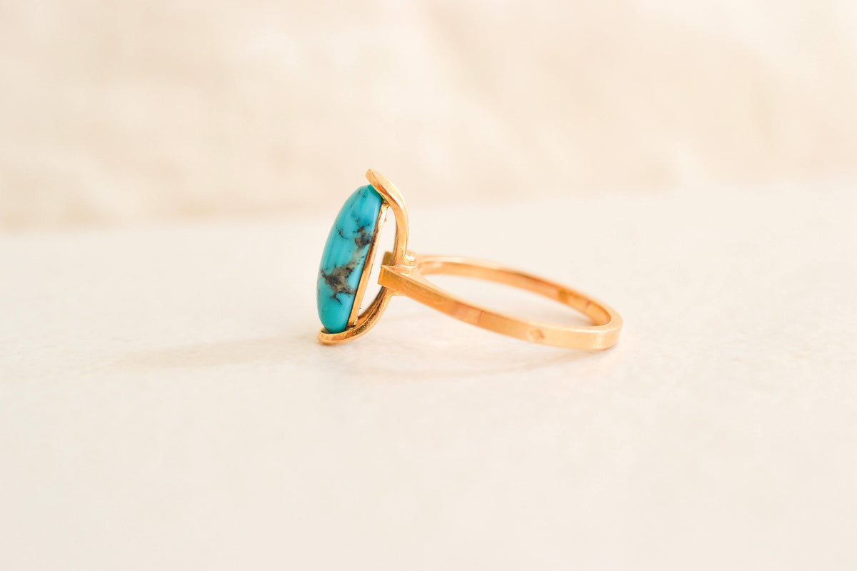 Bague navette cabochon turquoise