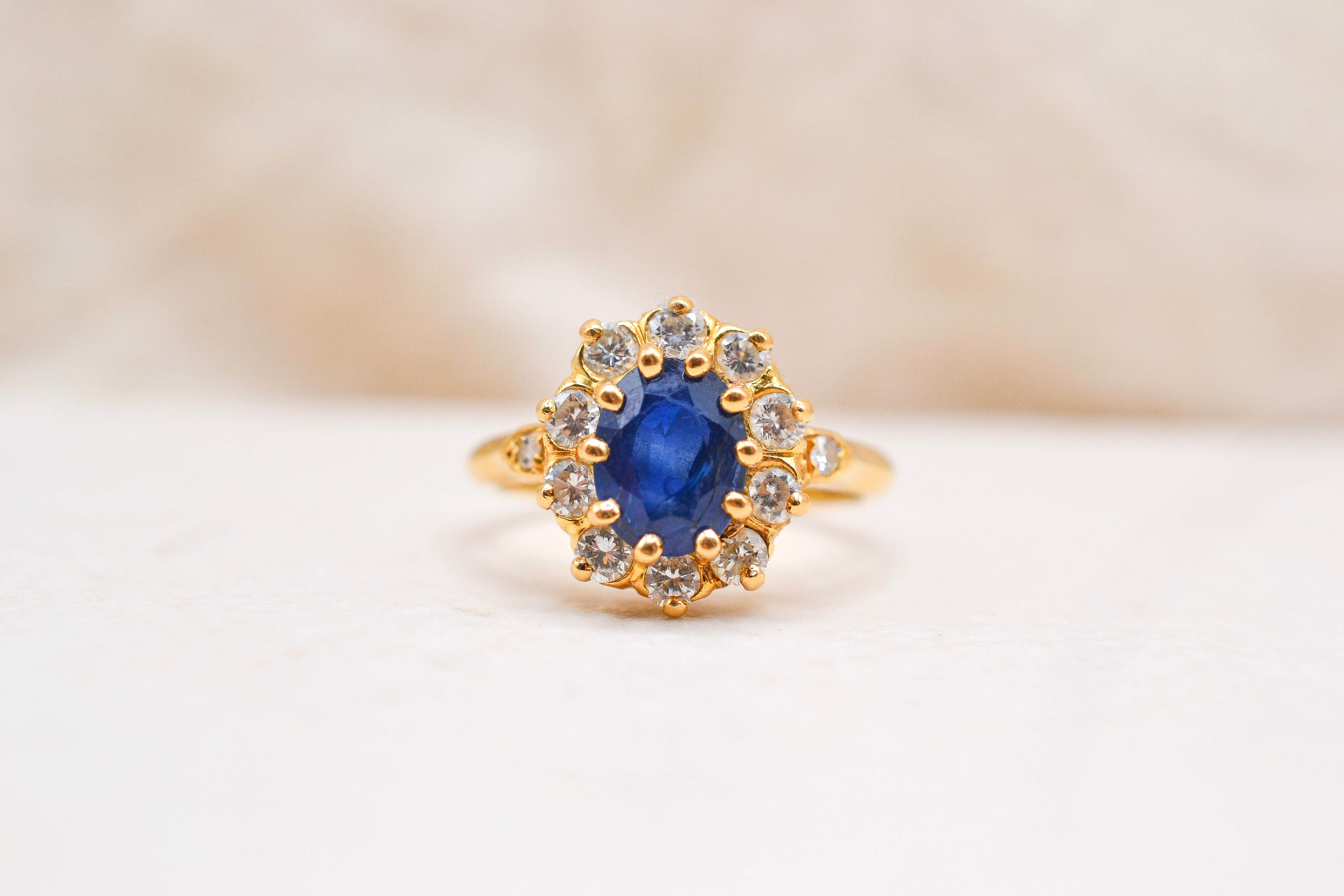 Bague Pompadour Saphir Diamants