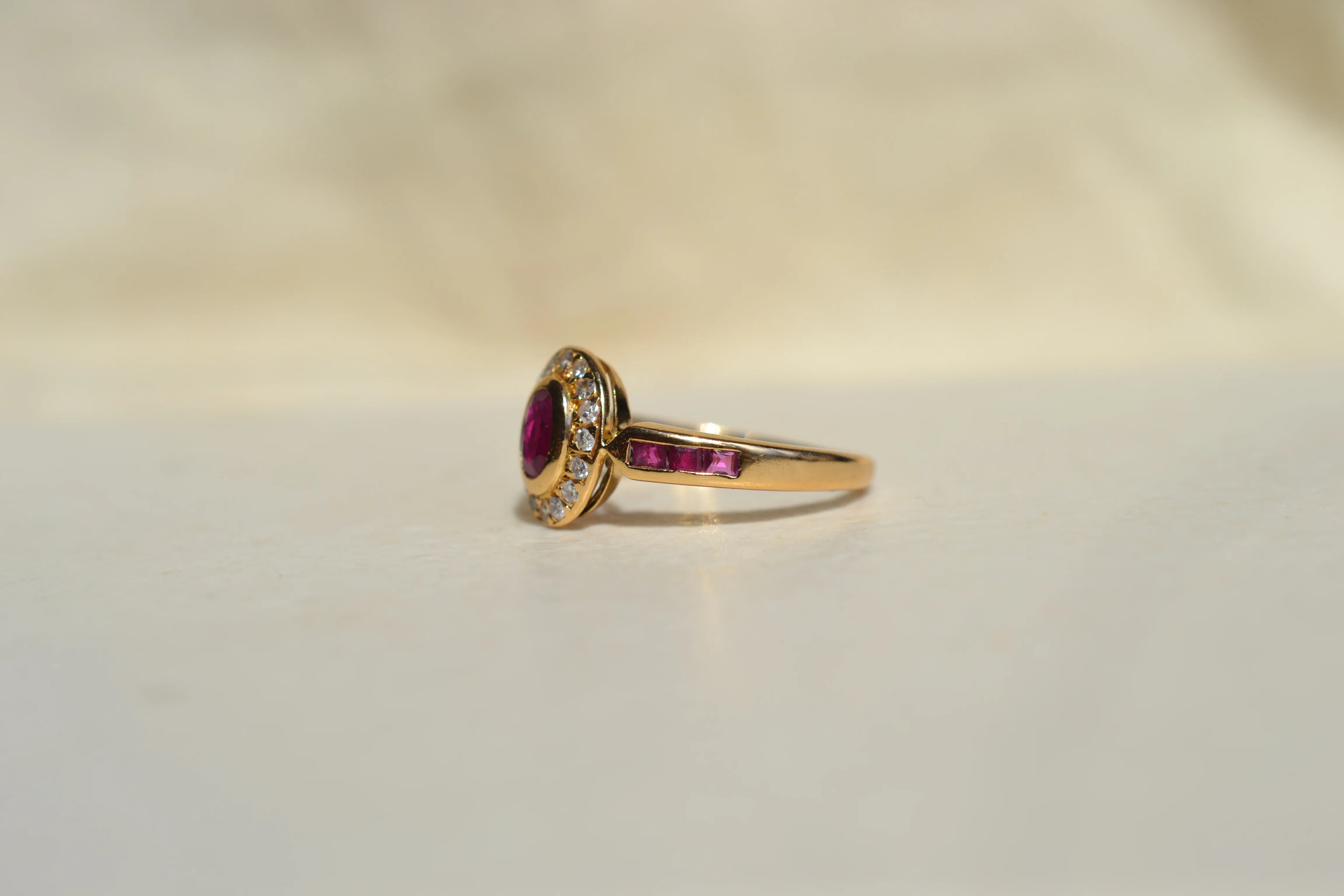 Bague Rubis, Diamants & Rubis Calibrés